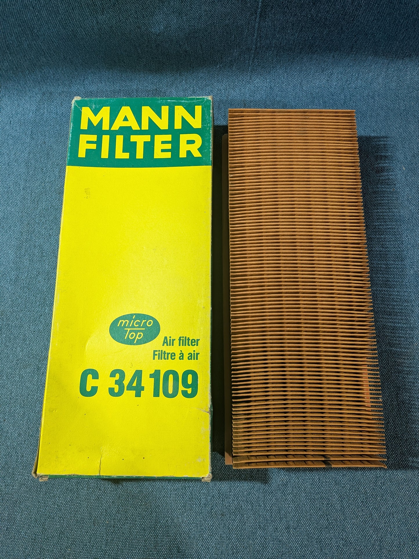 Luftfilter Mann C34109 Caddy14D/Golf/Jetta/1/2/Passat/B1/B2/B3/Santana/T3 Bus/Audi 80/90/B2/B3/B4/100/C2/C3/Cabriolet/Coupe/Quattro 681296201 NOS/Neu B9