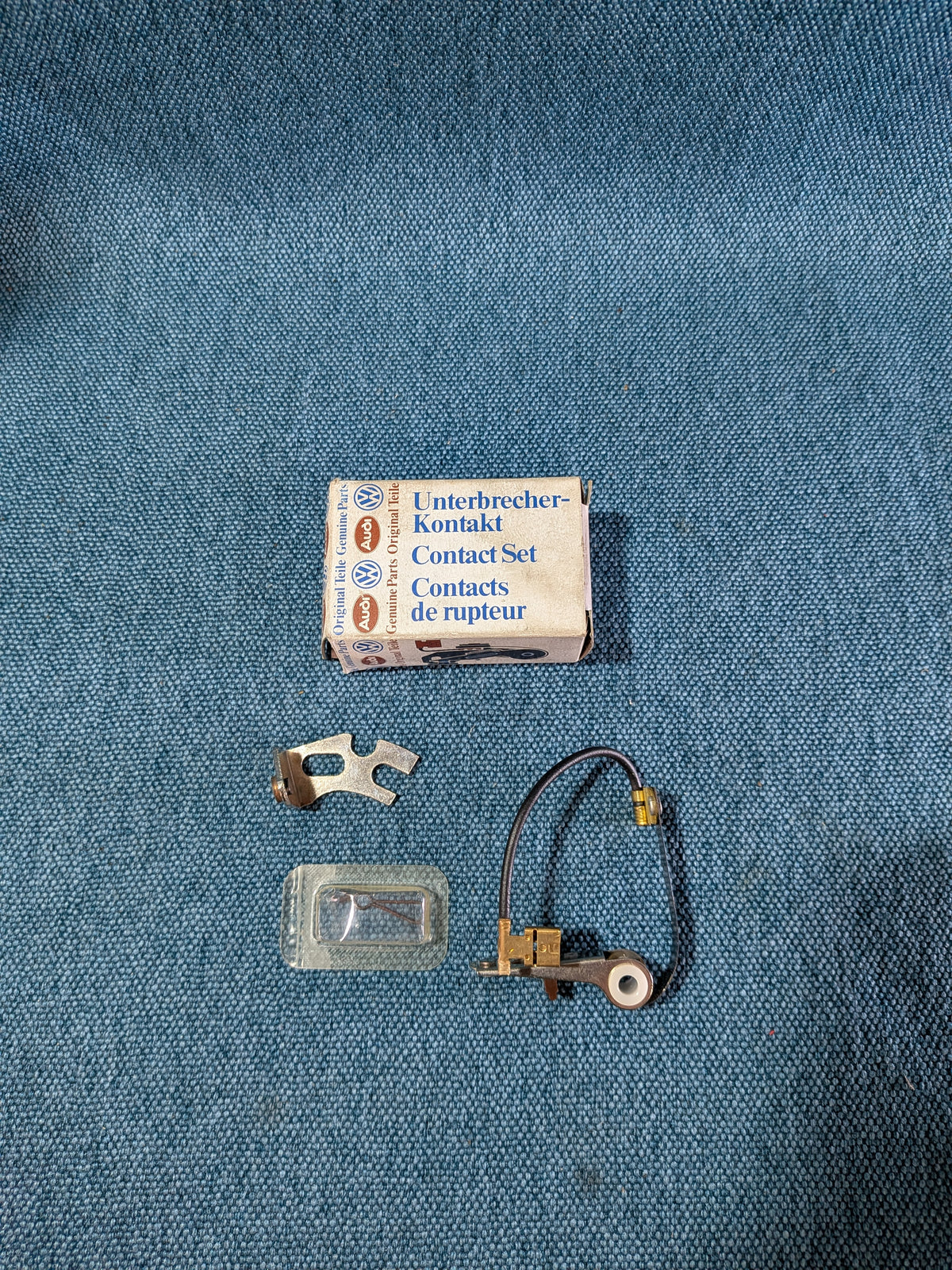 Kontaktsatz Derby/Polo 86C/Scirocco1/Golf/Jetta/1/Audi 50 036998051B NOS E12