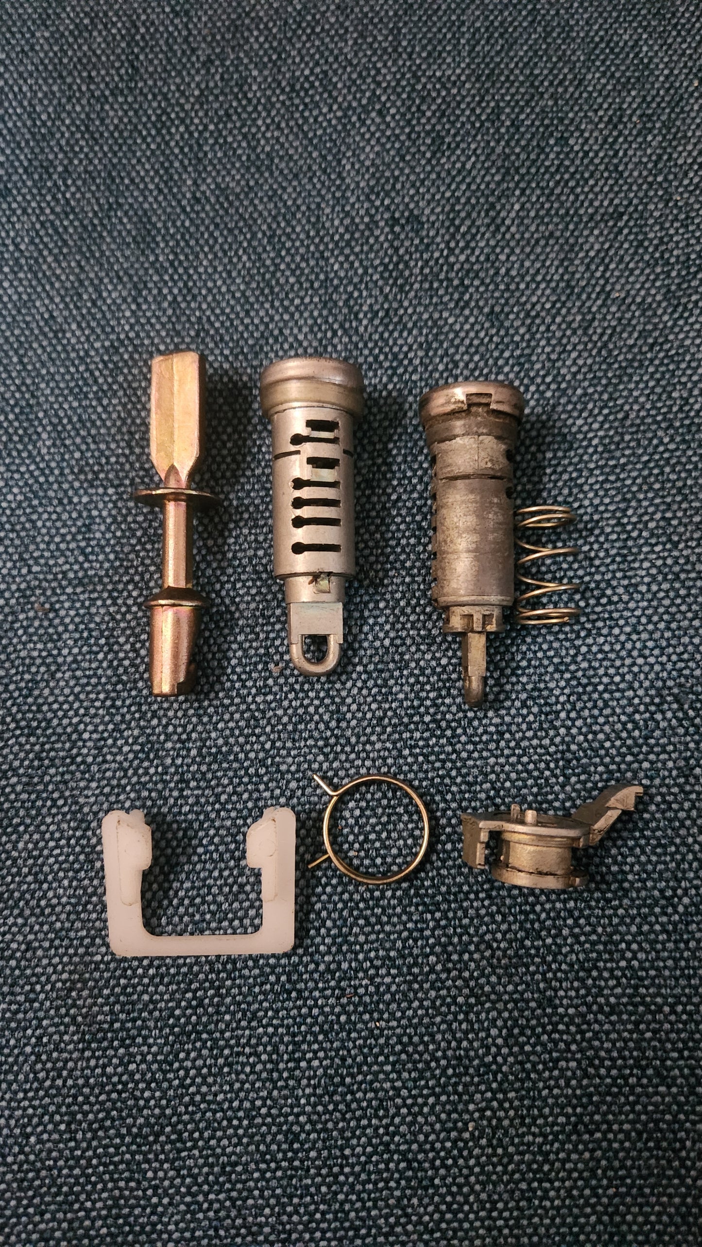 Reparatursatz für Schließzylinder Golf3/Vento 1H0898081A Nos