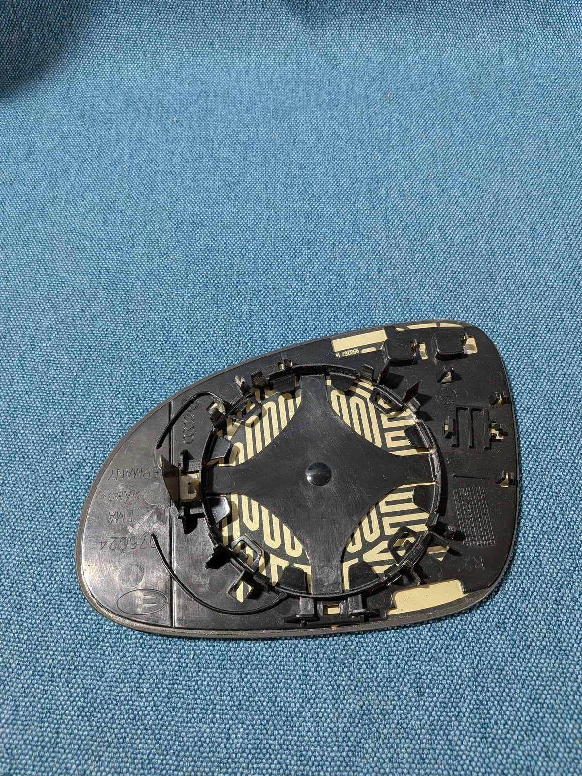 Spejlglas til sidespejl højre Passat/B6 3C0857522C NOS F9