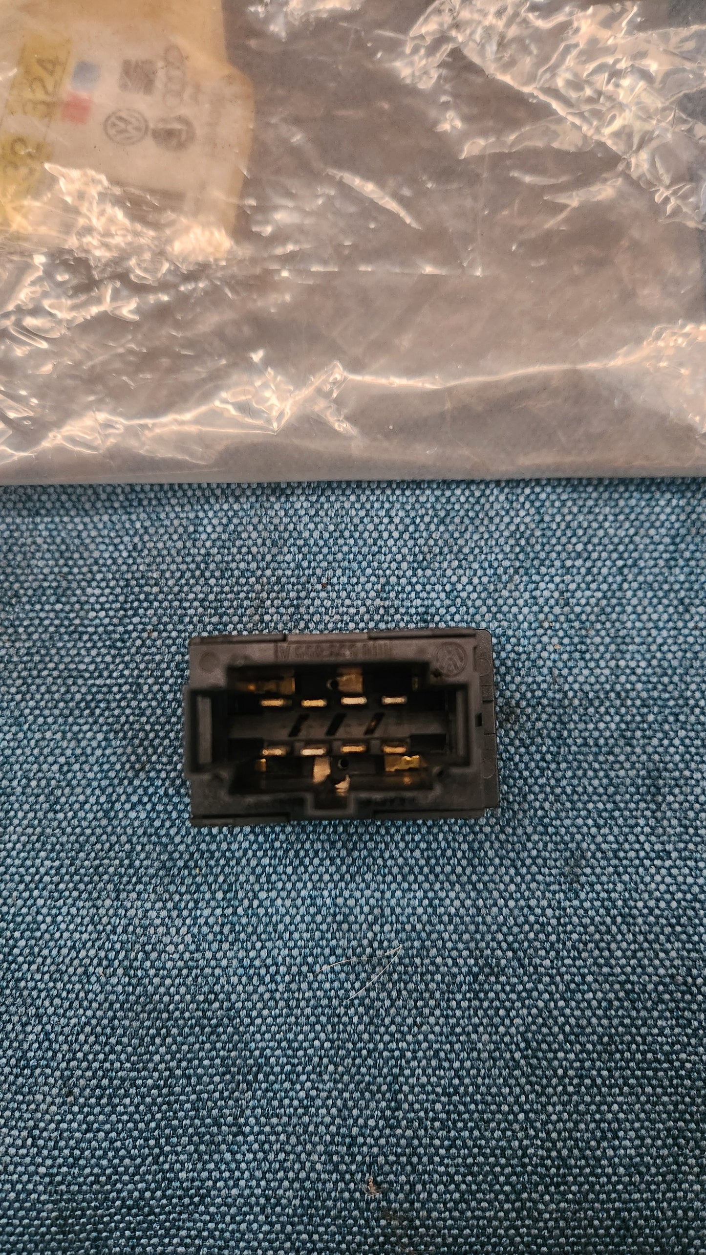 Fensterheberschalter Golf3/Vento 1H0959855A Nos H1