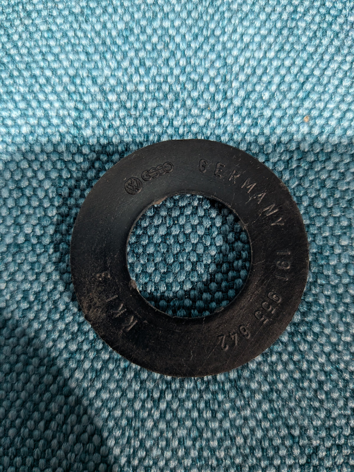 Distanzscheibe für Wischergestänge Golf/Jetta/2 191955642 NOS B21
