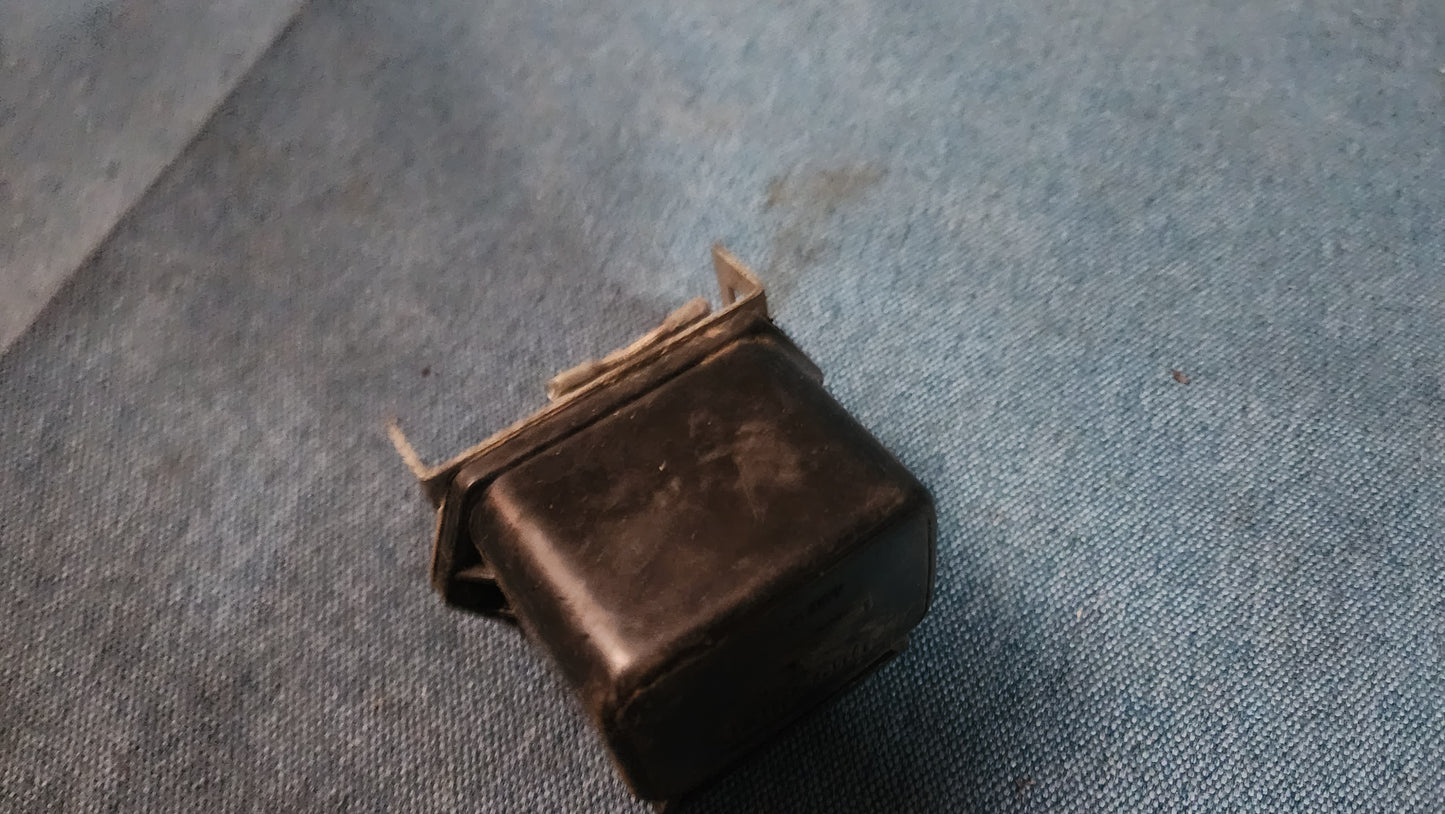 Ducellier 12V Regler Citroen 2CV GS DS 8366 Gebraucht B2