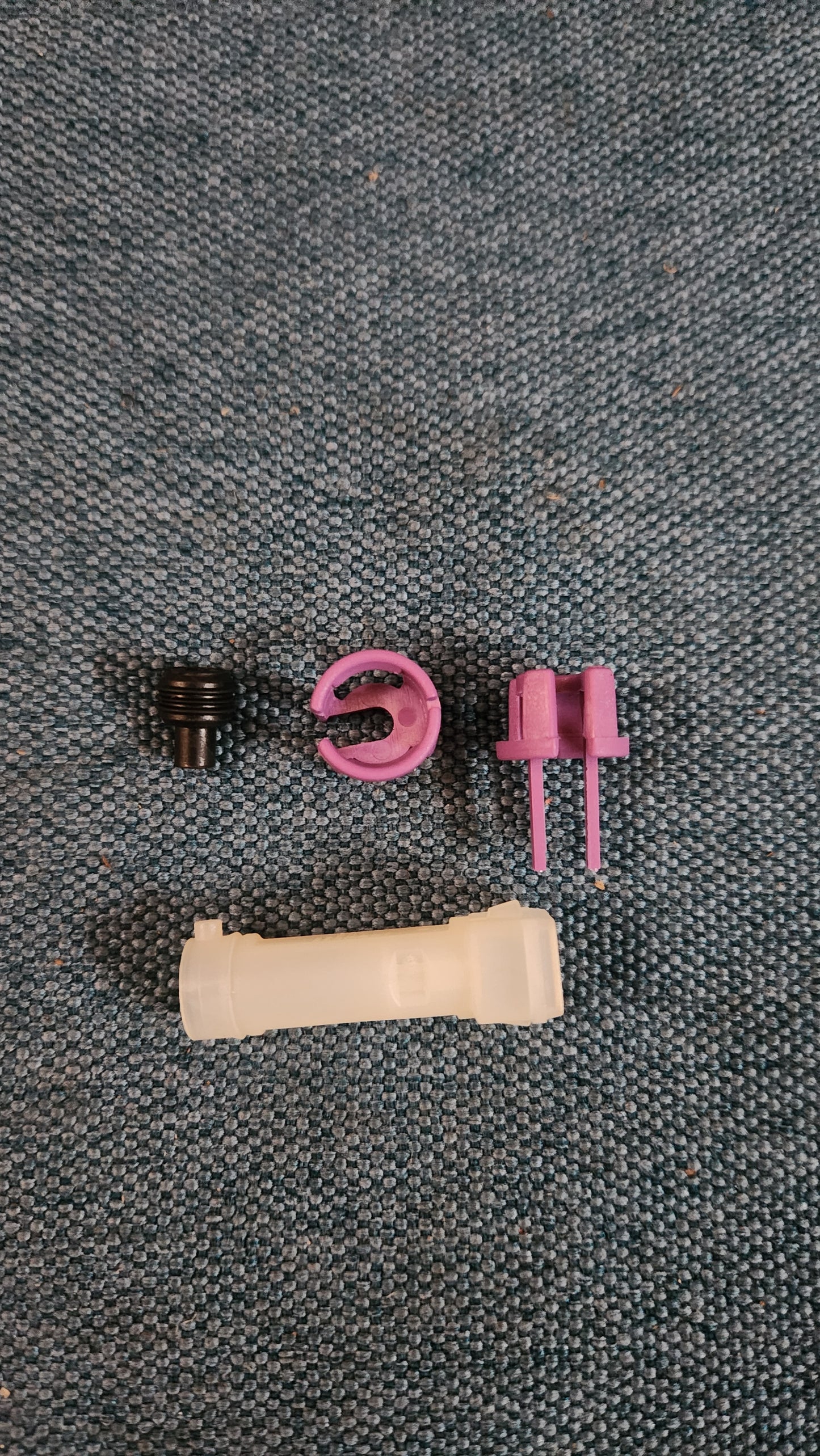 Plug Set VW/Audi 813972925 NOS L5/L7/M2/J5