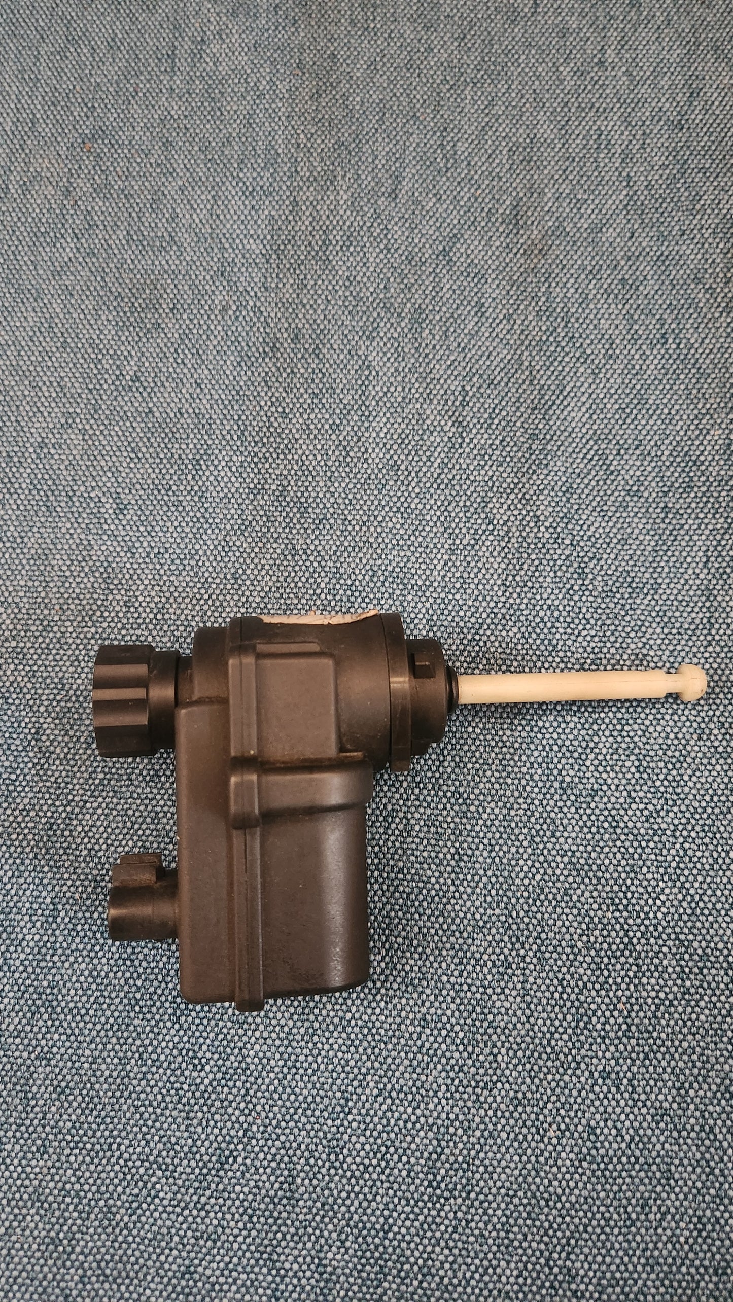 Stellmotor Leuchtweitenregulierung Opel Omega A/Vectra A GM90377511 NOS A11