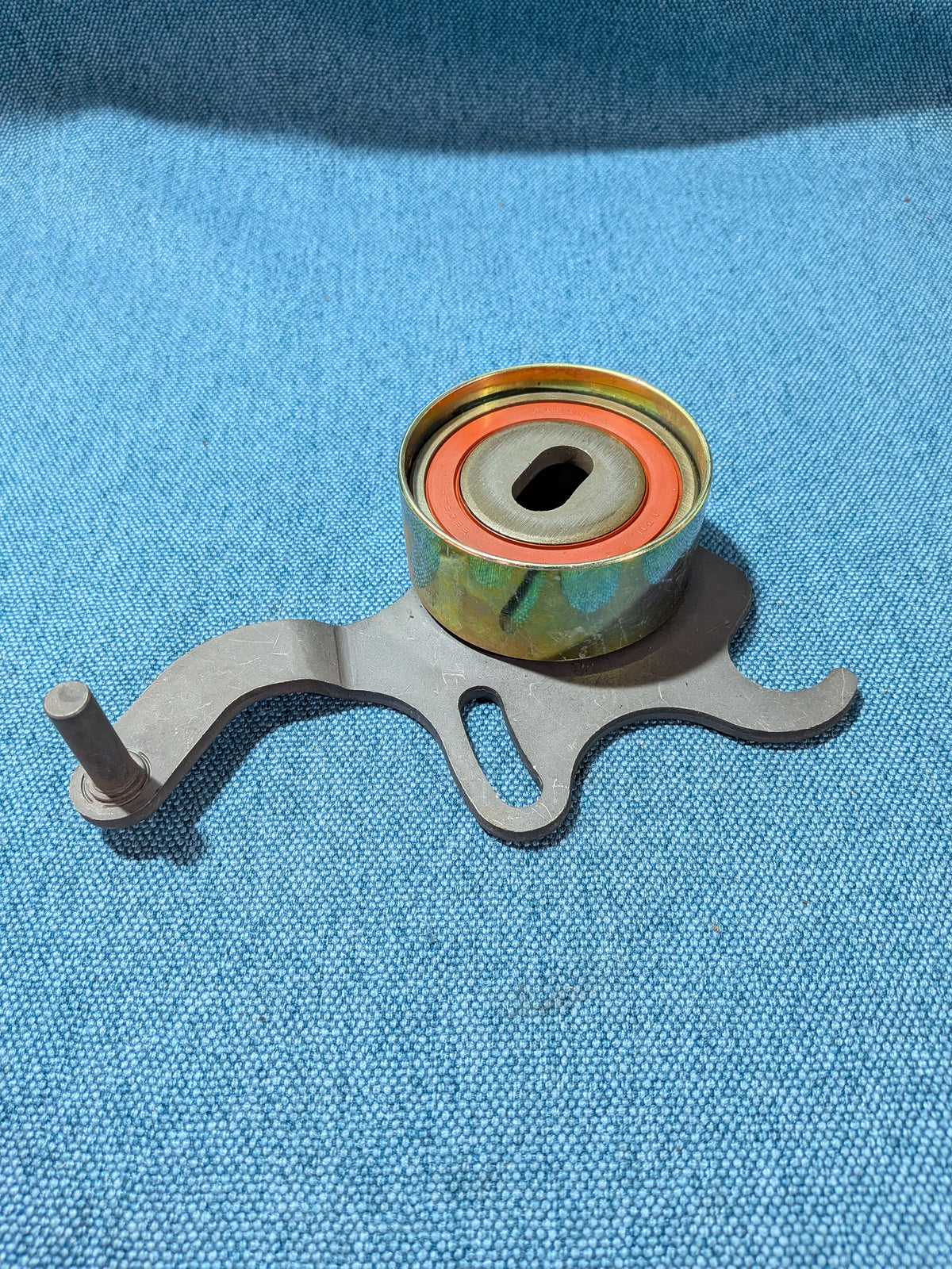 Spannrolle Zahnriemen SKF VKM15213 Opel/Astra F/Corsa B/Vectra A 97010530 NOS/Neu C9