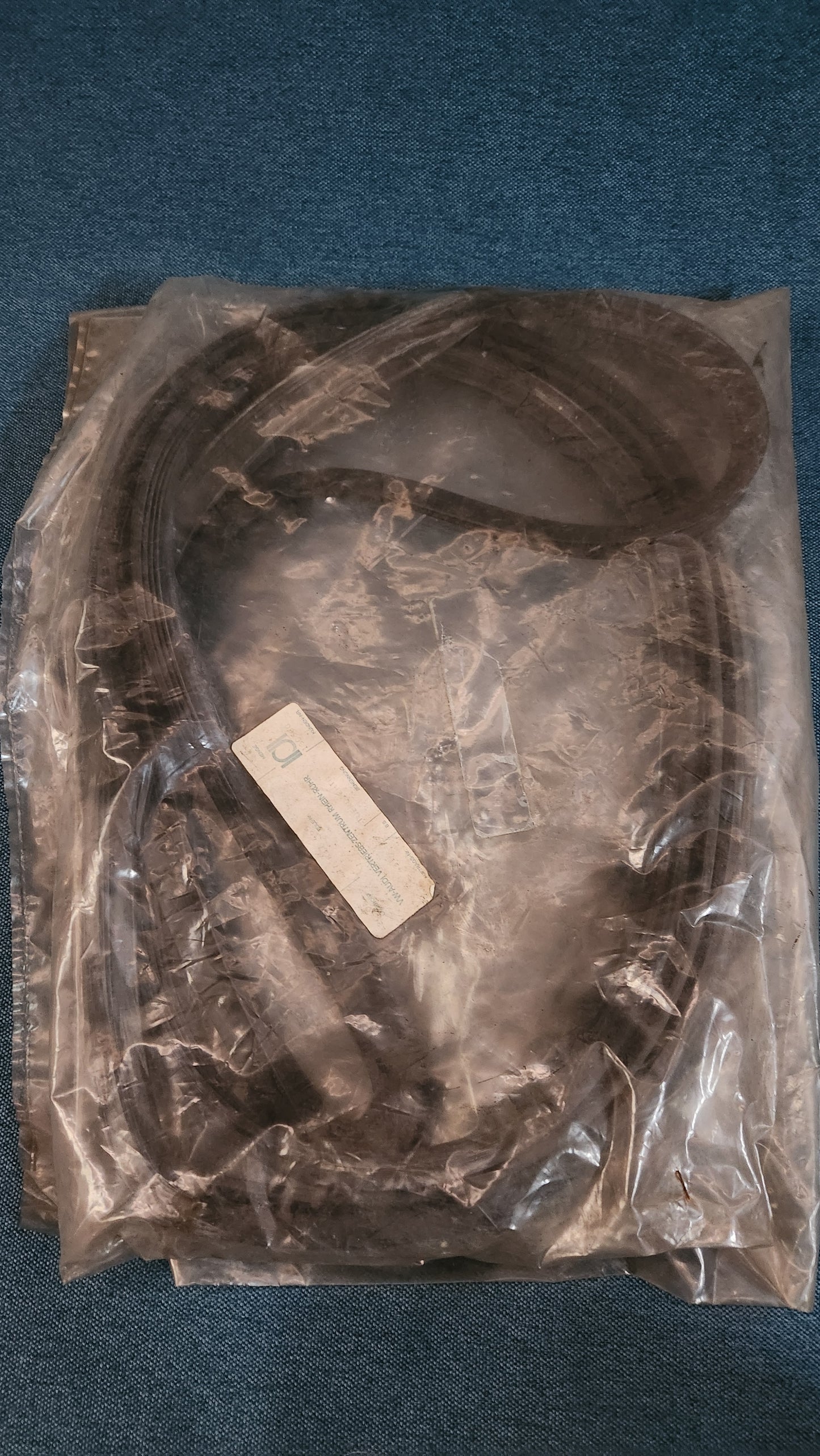 Türdichtung Porsche 924/944 477837464 Nos K5