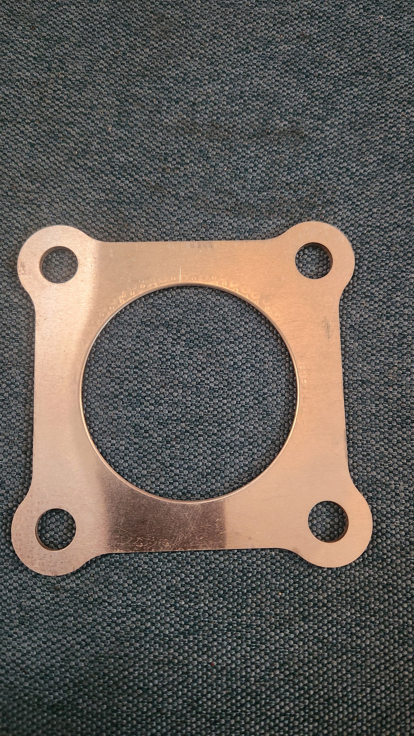 Dichtring zwischen Hosenrohr und Krümmer T4/Golf3/4/Vento/PassatB4/3B/BG 044253115C Nos I8