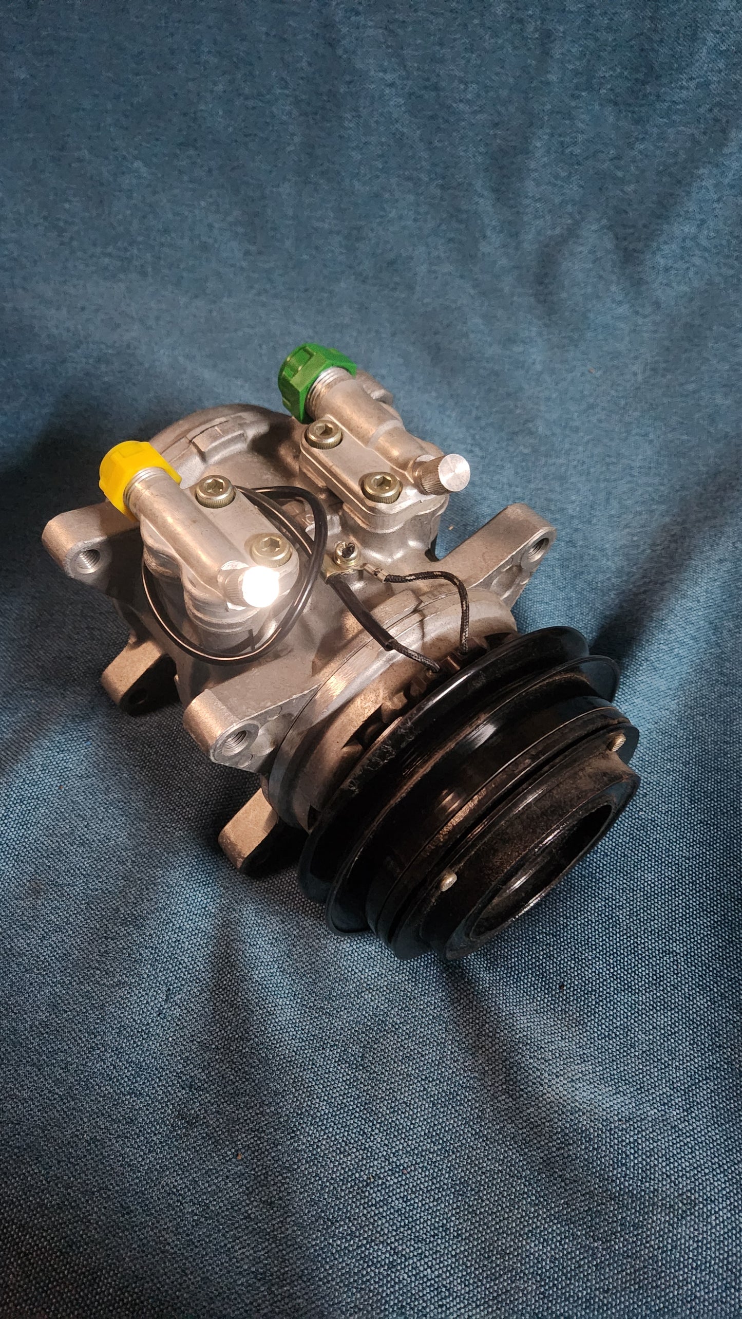 Klimakompressor Nippondenso Porsche 911/924/944 6P134 0473001480 Neu Original Selten Nos