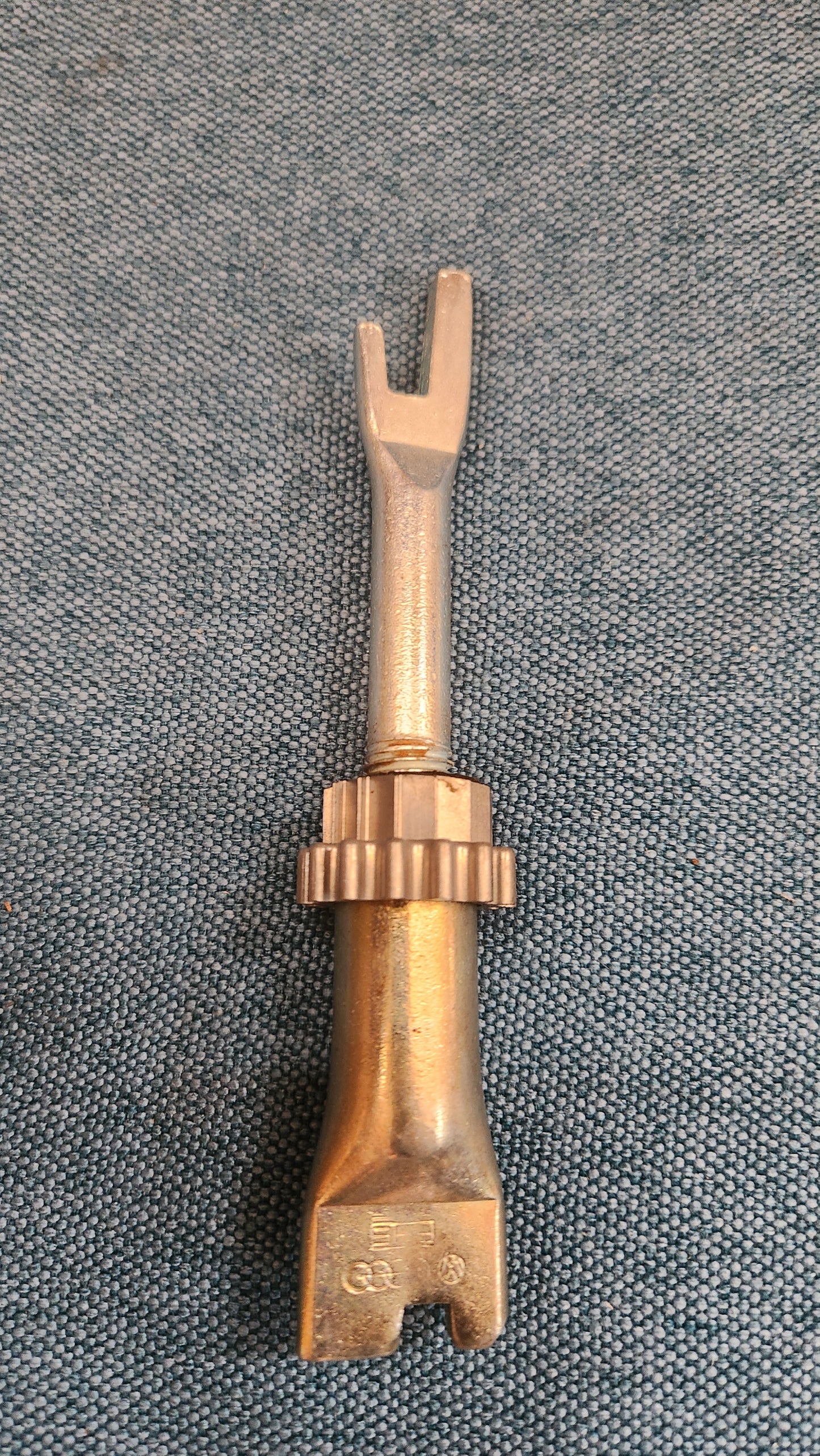 Druckstange Trommelbremse Einsteller hinten T3 Bus 291609801A NOS N5