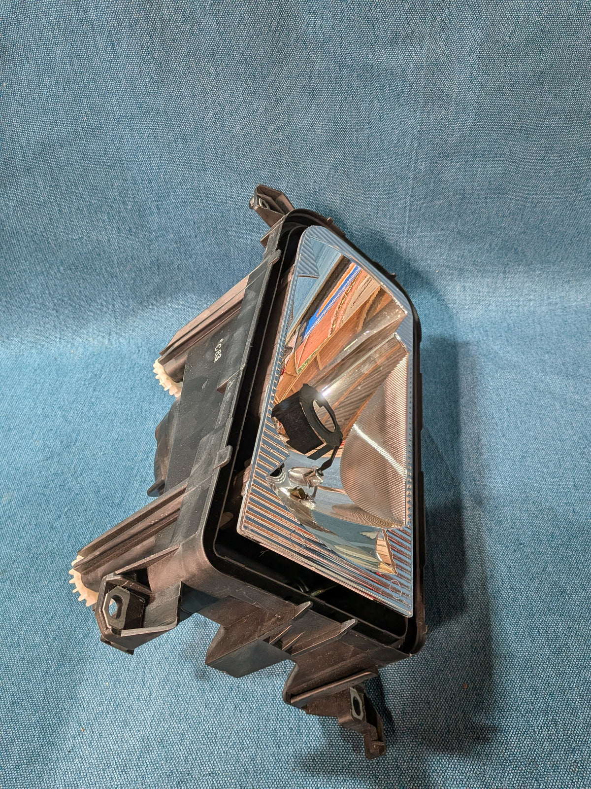 Scheinwerfer rechts Passat B3 3577941018 NOS B8