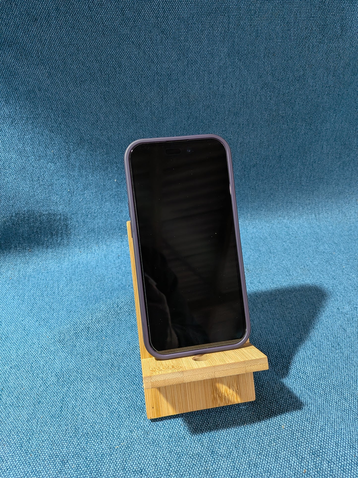 Handyhalter/Handyhalterung mit Golf 2 Motiv aus Bambus Holz