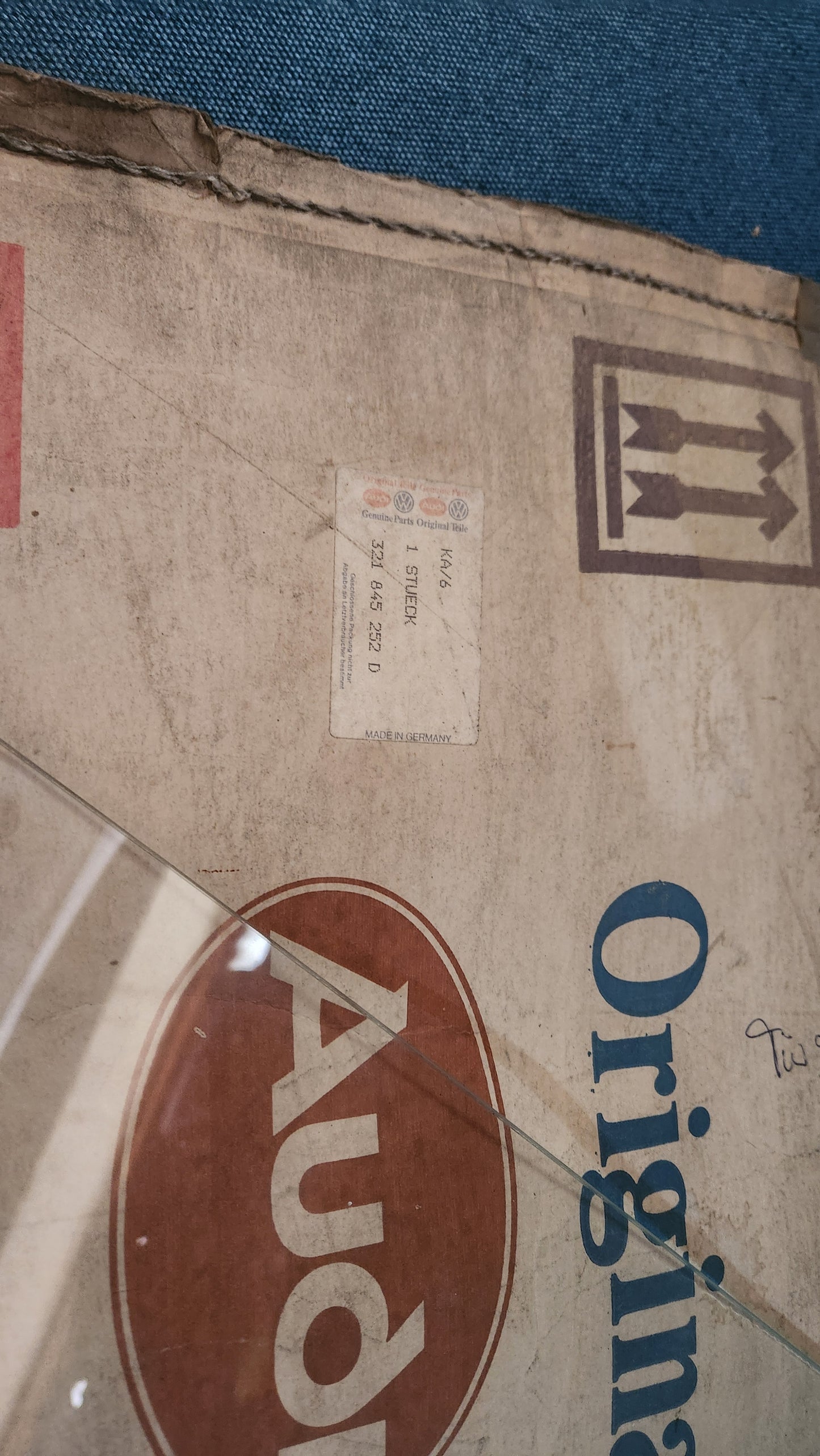 Passat 32B B2 Dreieckscheibe vorne Rechts 321845252D Nos A2