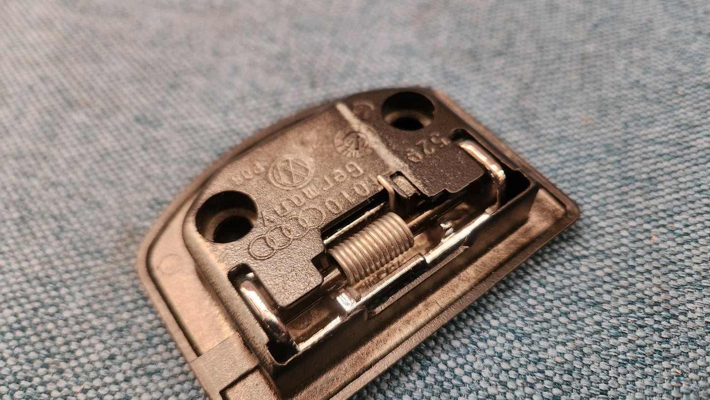 Verzurröse Golf 4 Audi A3 Audi A6 Passat 3B/BG 1J0864203 Nos A3