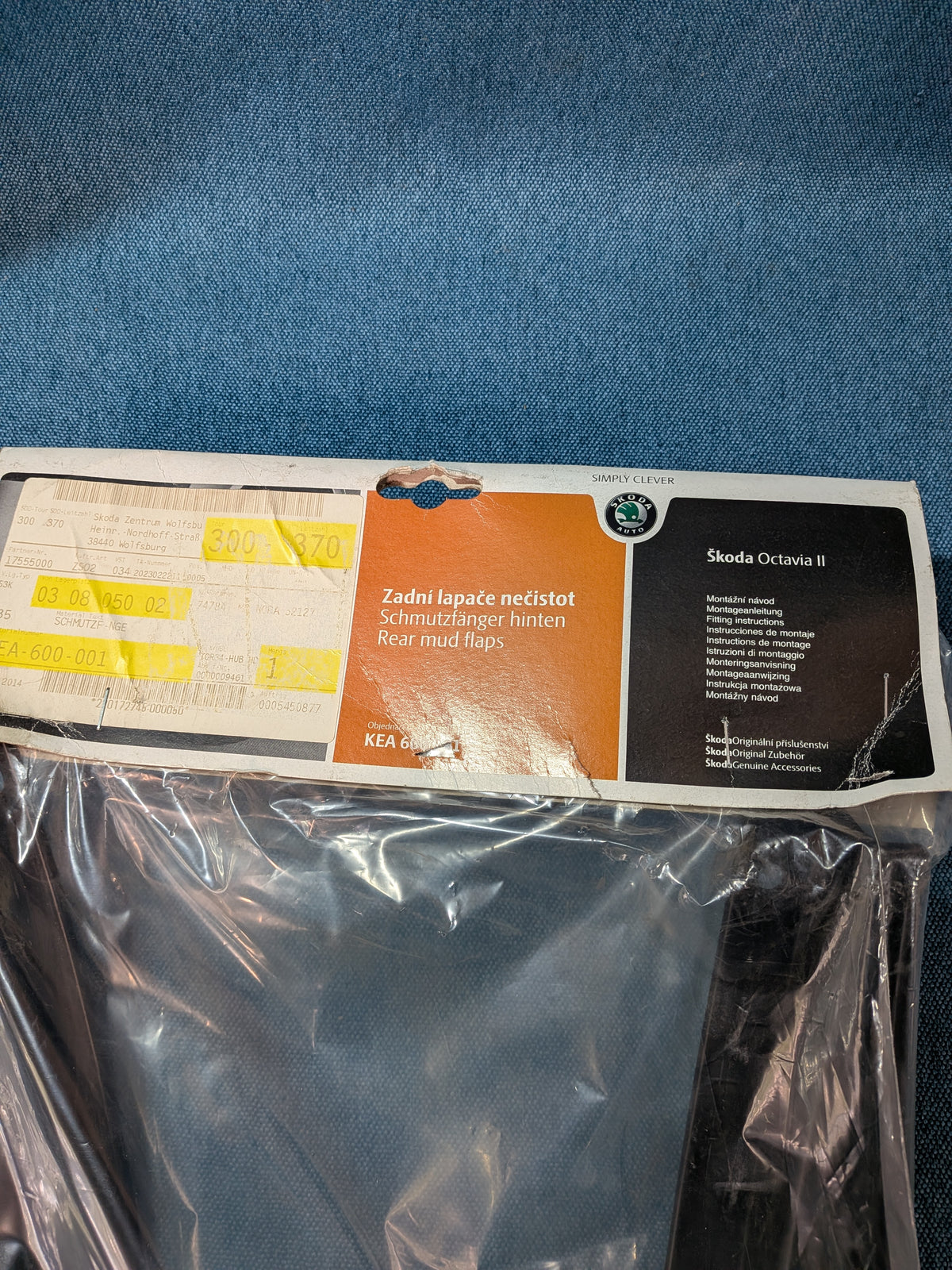 Roiskeläpät Skoda Octavia 2 20230222111 NOS B13