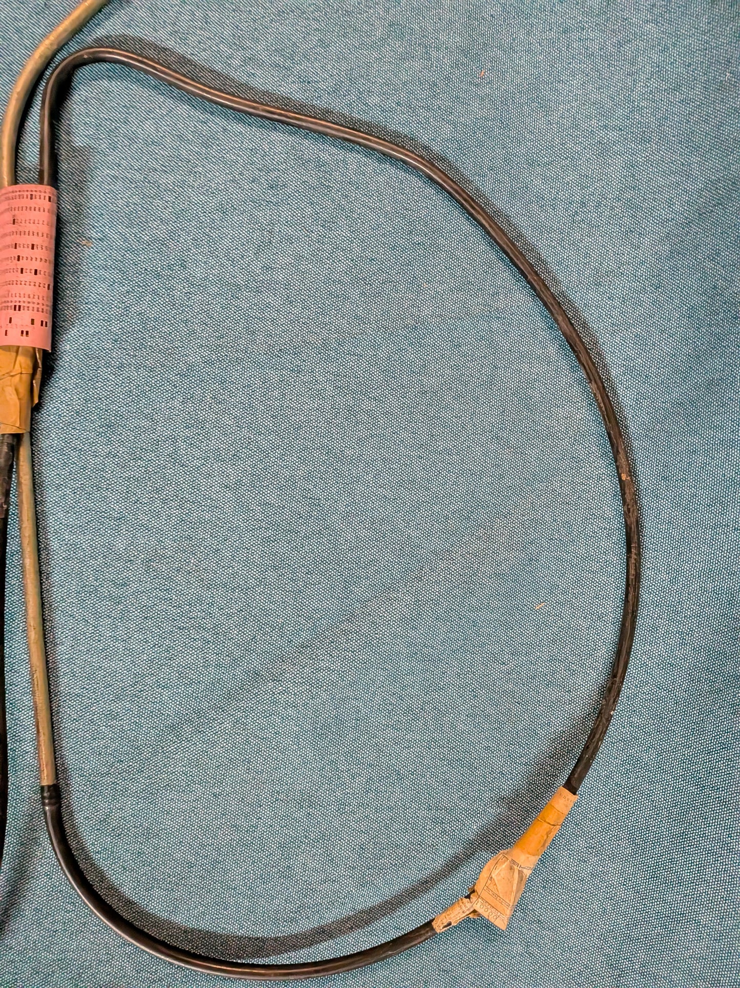 Kraftstoffleitung Mitte Rücklauf Porsche 914 91435606300 Nos Q/R1