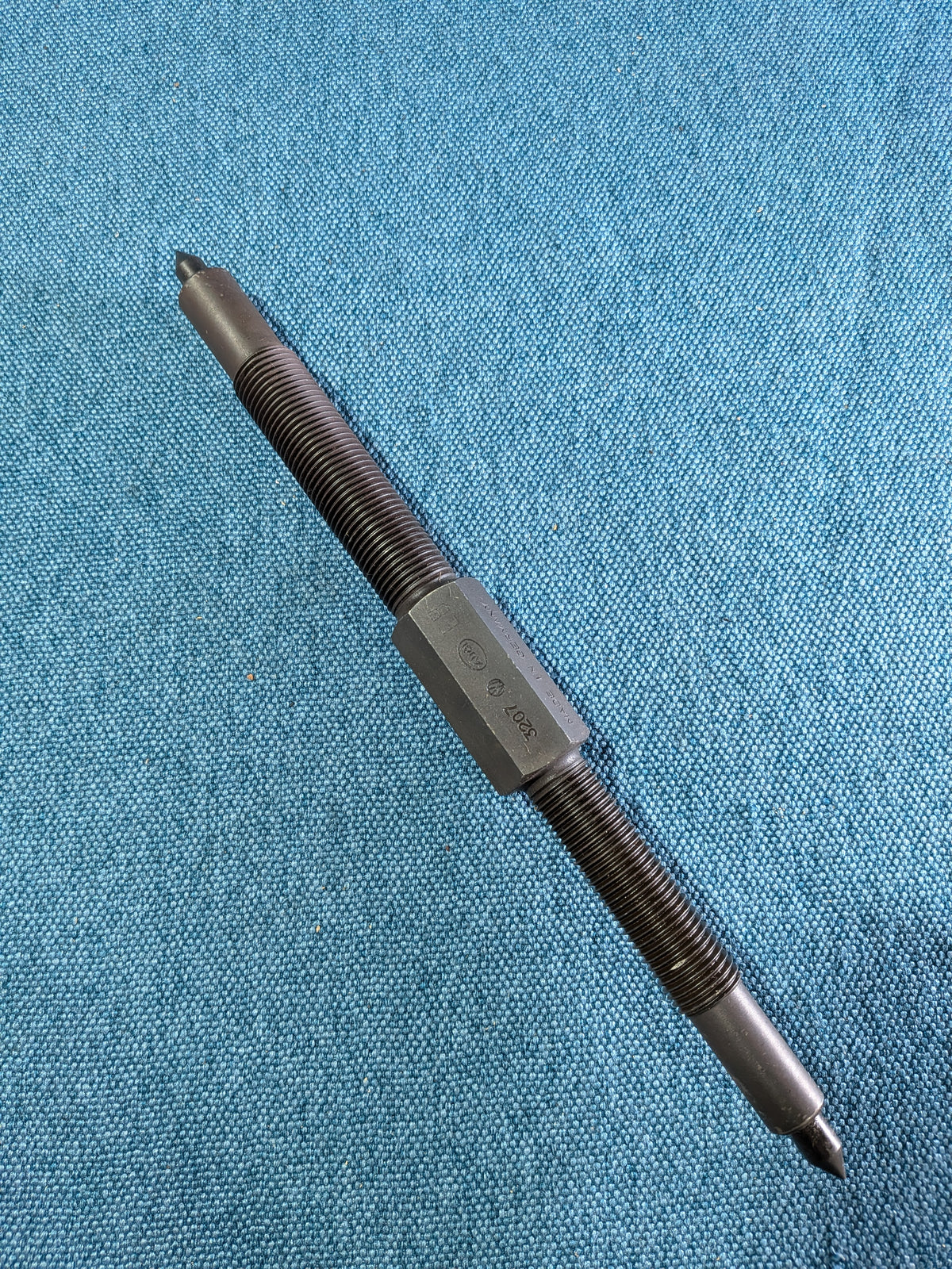 Matra VAG 3207 Druckspindel NOS H2.2