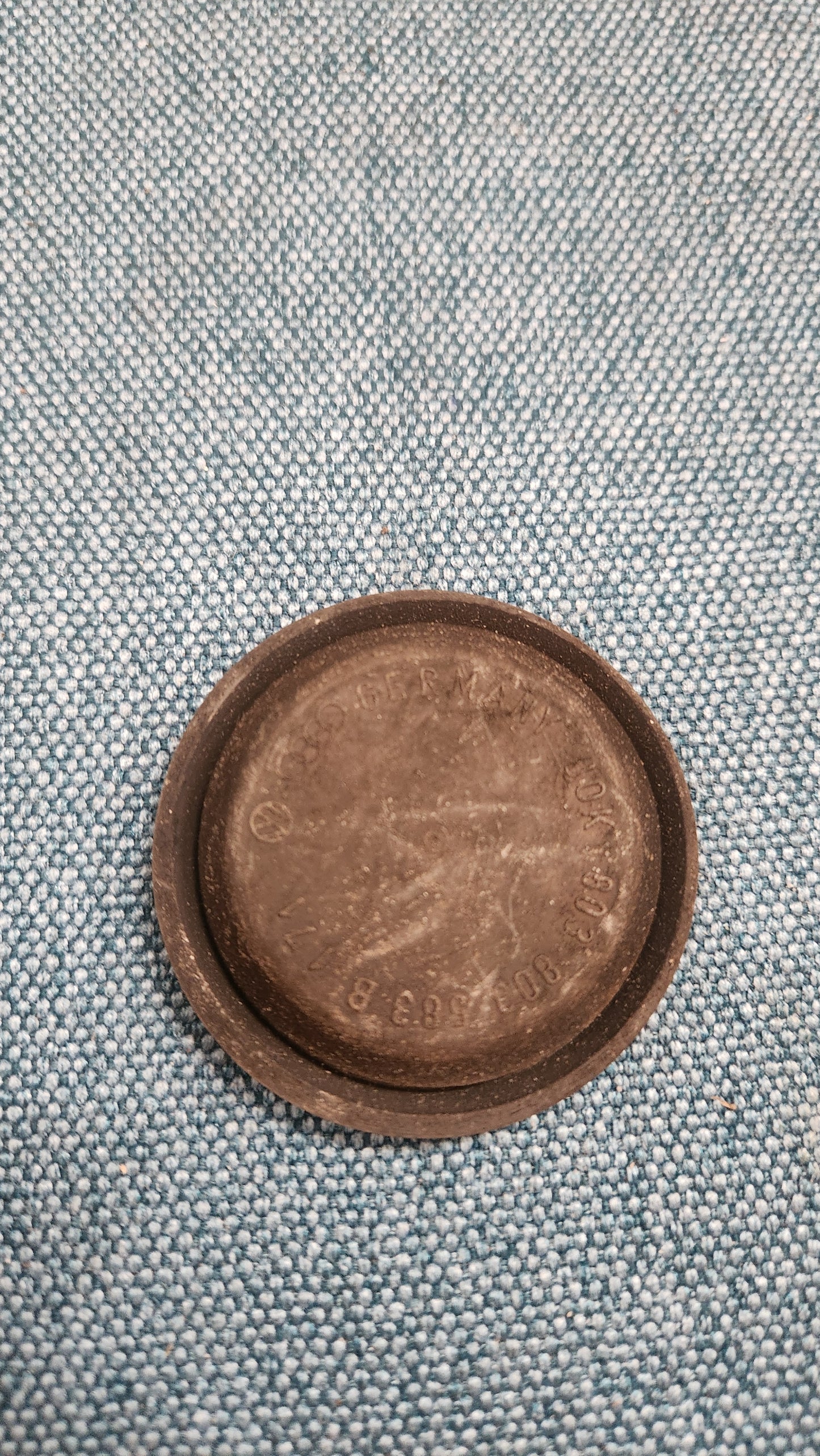 Karosserie Stopfen 40mm Rund Golf/Jetta2/Polo86C/T3 Bus/Passat B2 803803583B Nos I7