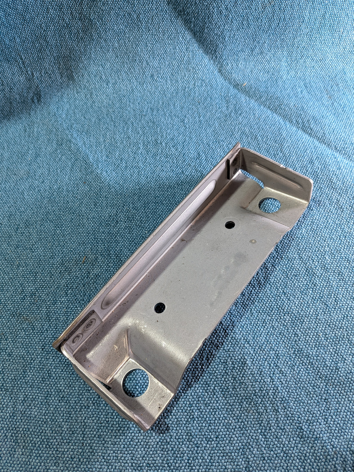 Trittstufe vorne rechts LT2D 2D0807944B NOS B4