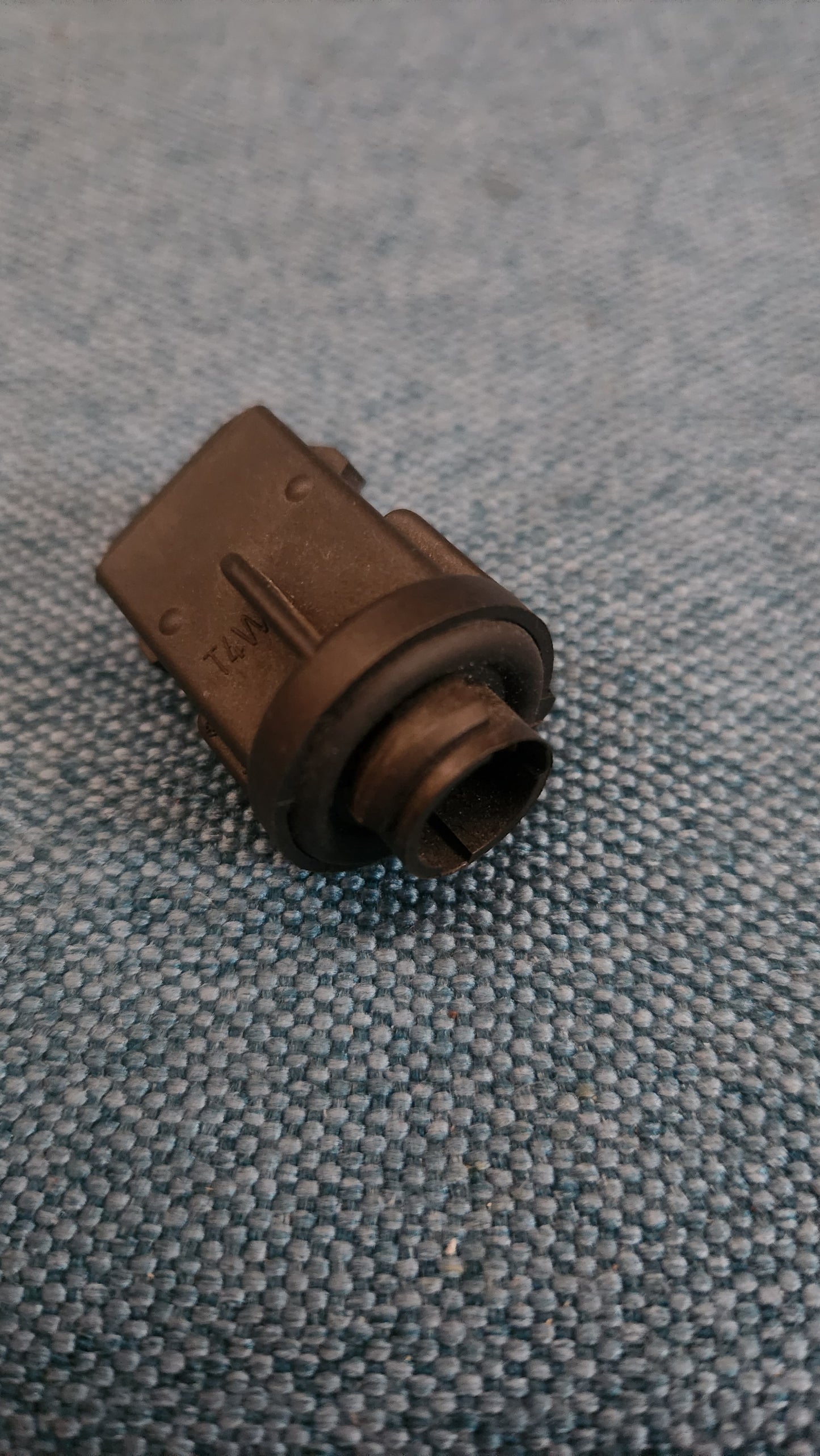 Headlight Lamp Holder for Parking Light Golf/Jetta/Scirocco/2/Polo 86C/LT1/Caddy 14D/T4 Bus 191941669A NOS N5