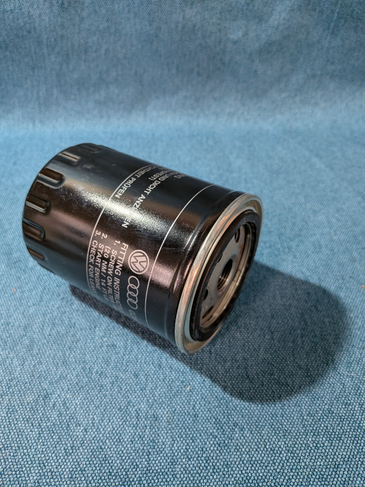 Oil Filter Golf 3/4/Vento/Cabrio/Passat B4/Polo 6N/Sharan/T4 Bus 028115561B NOS F10