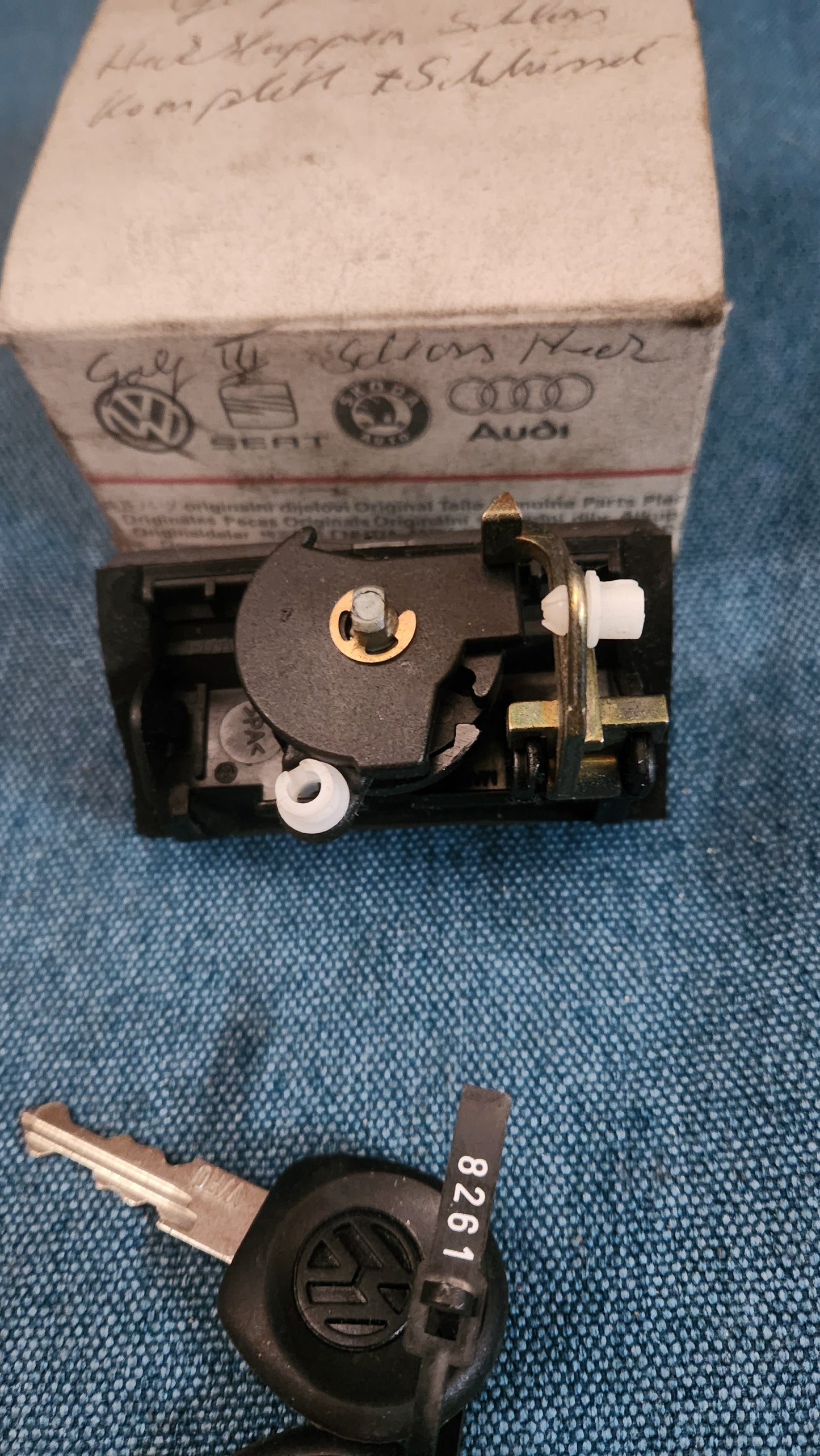 Heckklappenschloss Golf 3/Cabrio 1H6827571 Nos M5