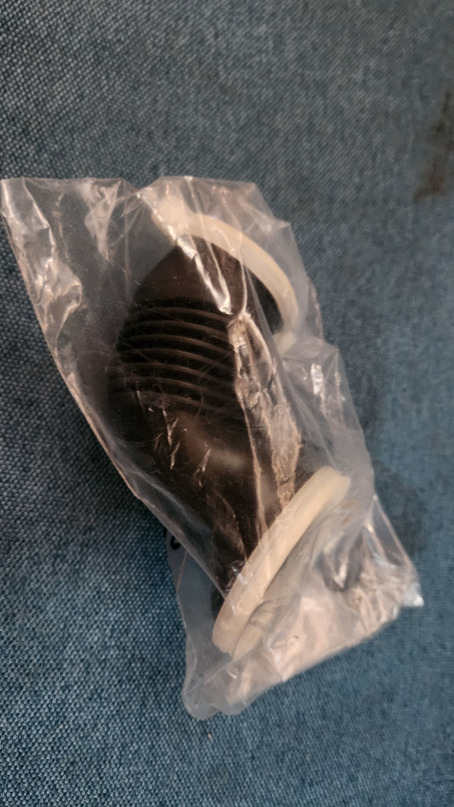 Passat 3B/BG cable duct feedthrough sleeve 3B4971342 Nos A2