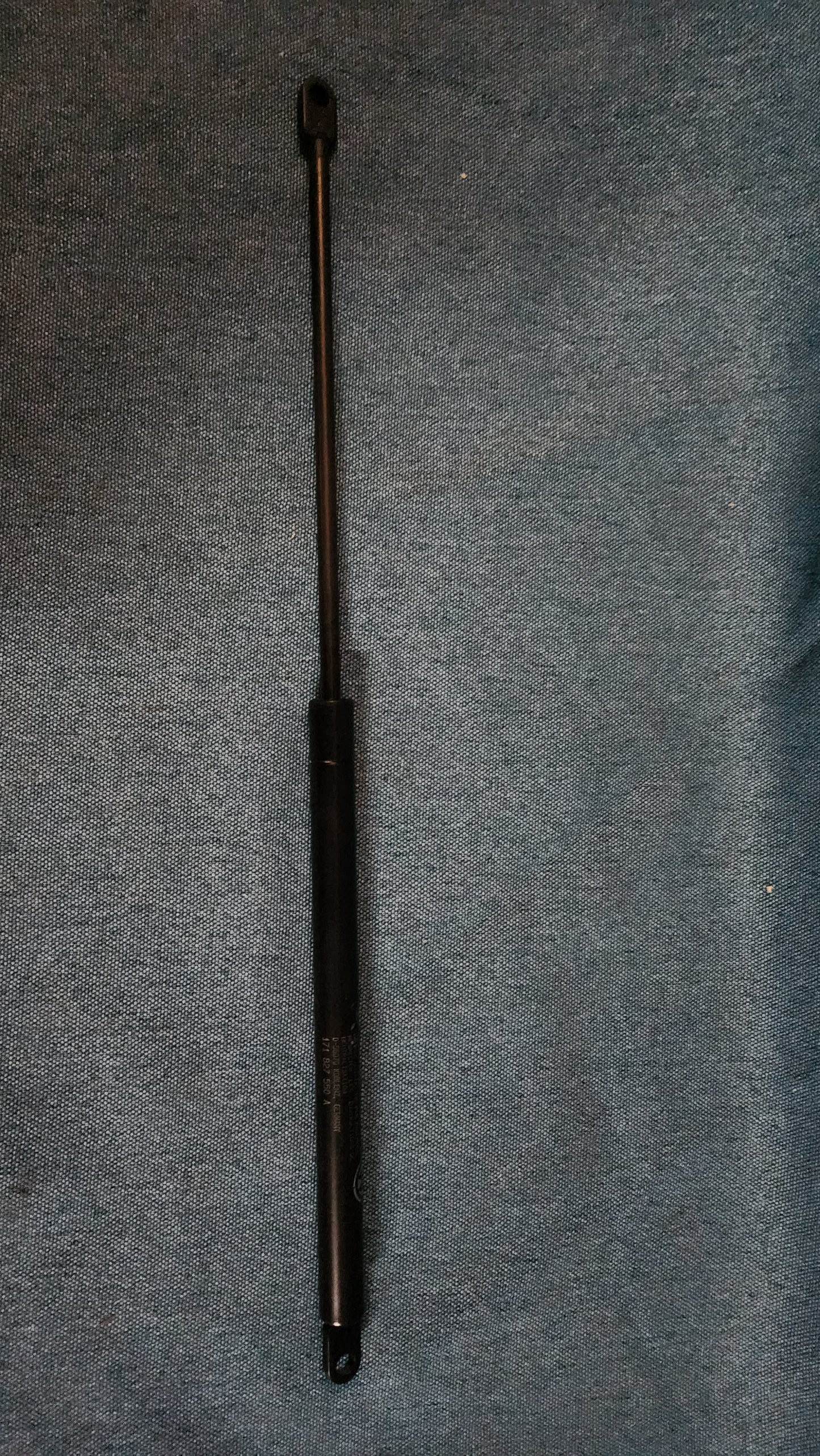 Gasdruckdämpfer Golf/Jetta1/Scirocco 1/2 171827550A Nos M3