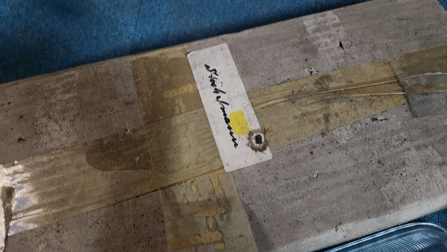 Audi 100 C2 Typ43 Streuscheibe Scheinwerfer Links 431941115C Nos B2