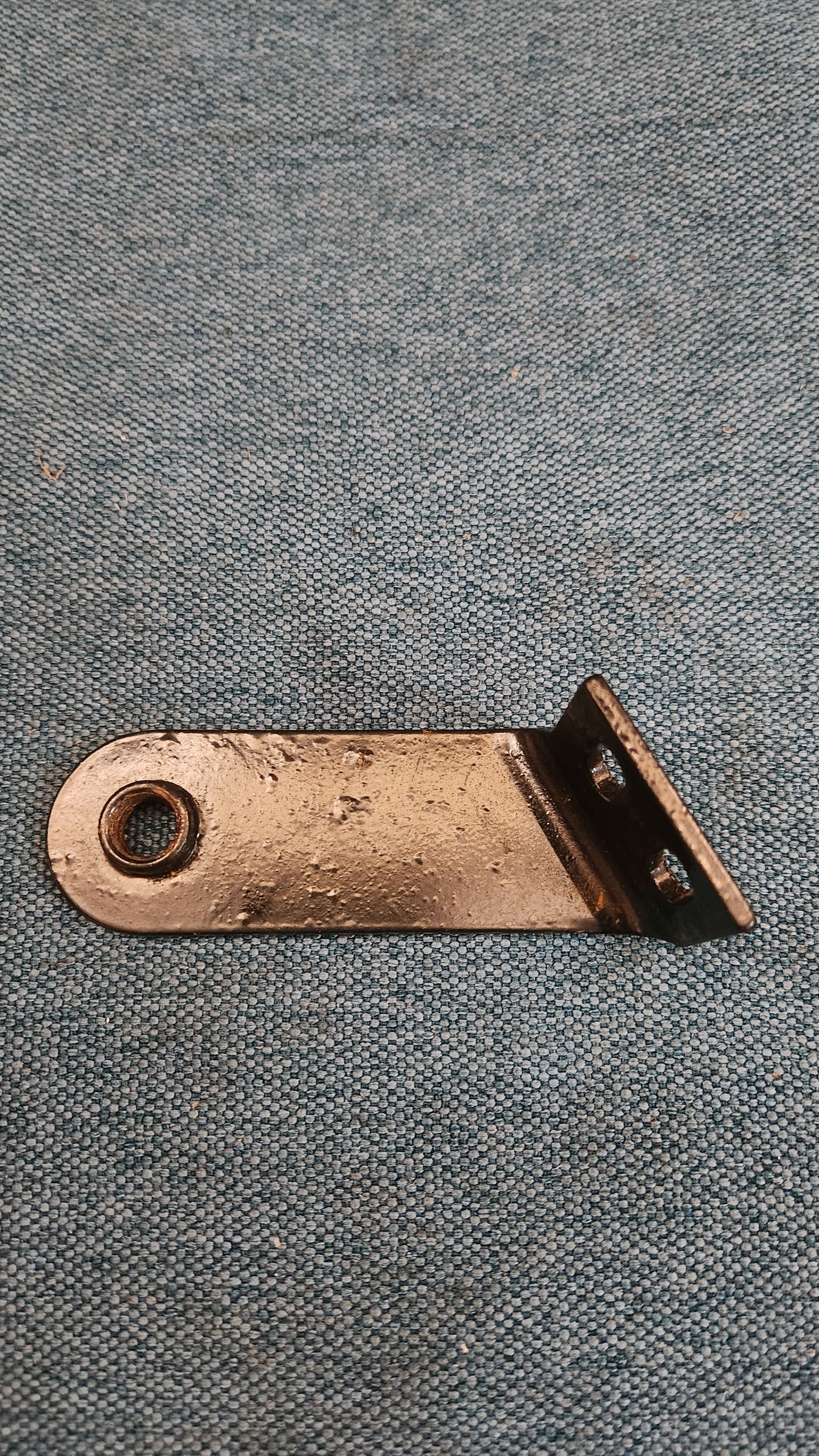 Mounting Bracket Left Seat Belt Porsche 911 90152104300 Nos L5
