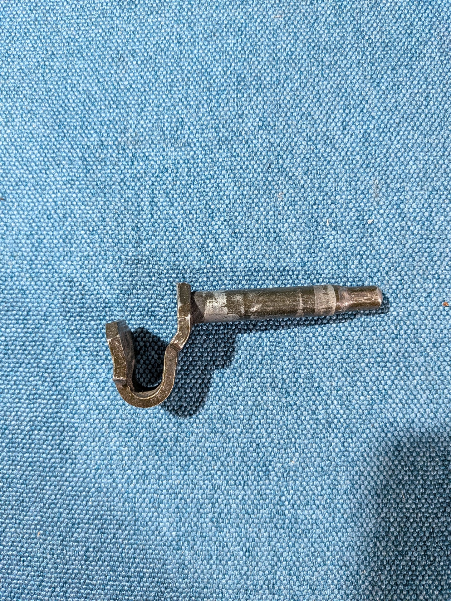 Rastbolzen für Vordersitze Golf/Jetta/Scirocco/1/2/Caddy 14D/Polo/1/86C/Audi 50 171881229 Gebraucht A13