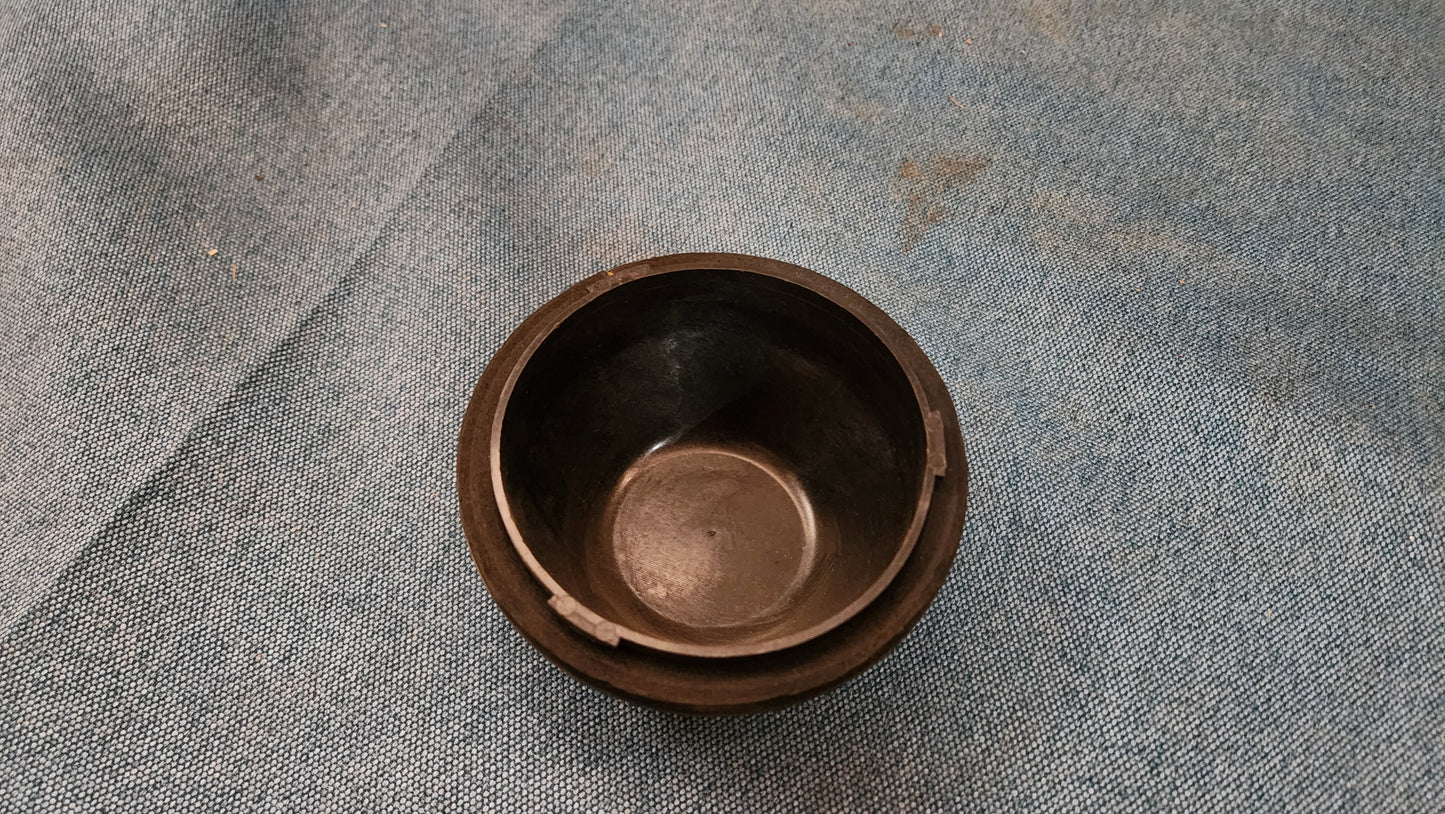 Seat Ibiza Mk1 Scheinwerfer abdeckung 209501600 Gebraucht A3