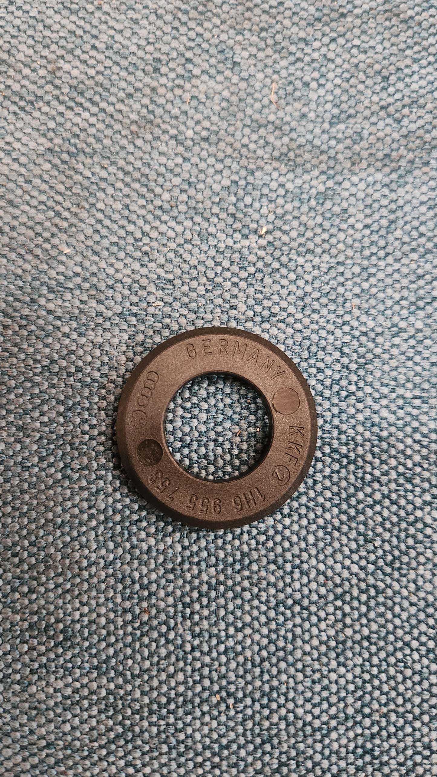 Distanzscheibe Wischanlage Golf3/Vento 1H6955753 Nos I9