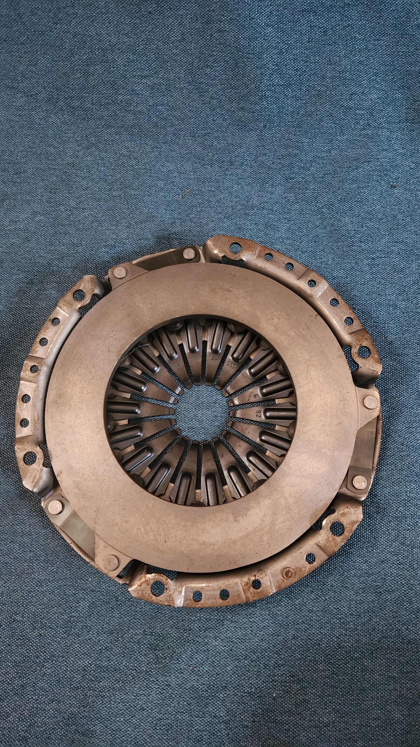Druckplatte Passat B2/B3/Audi 80/90/B2/100/200/C3/C4 049141117N Nos G4
