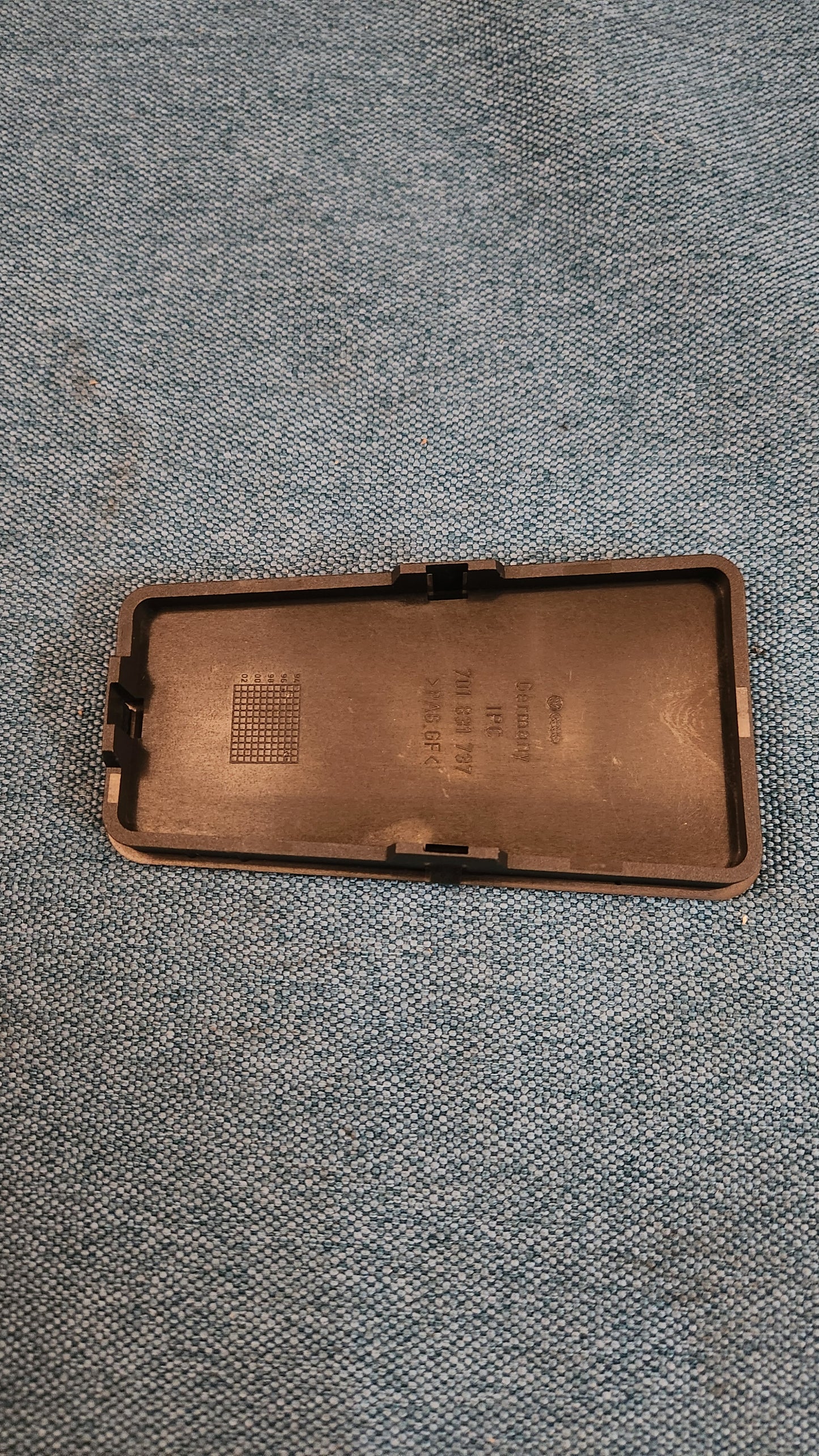 Verschlussdeckel Tür T4 Bus 701831737 Nos K9