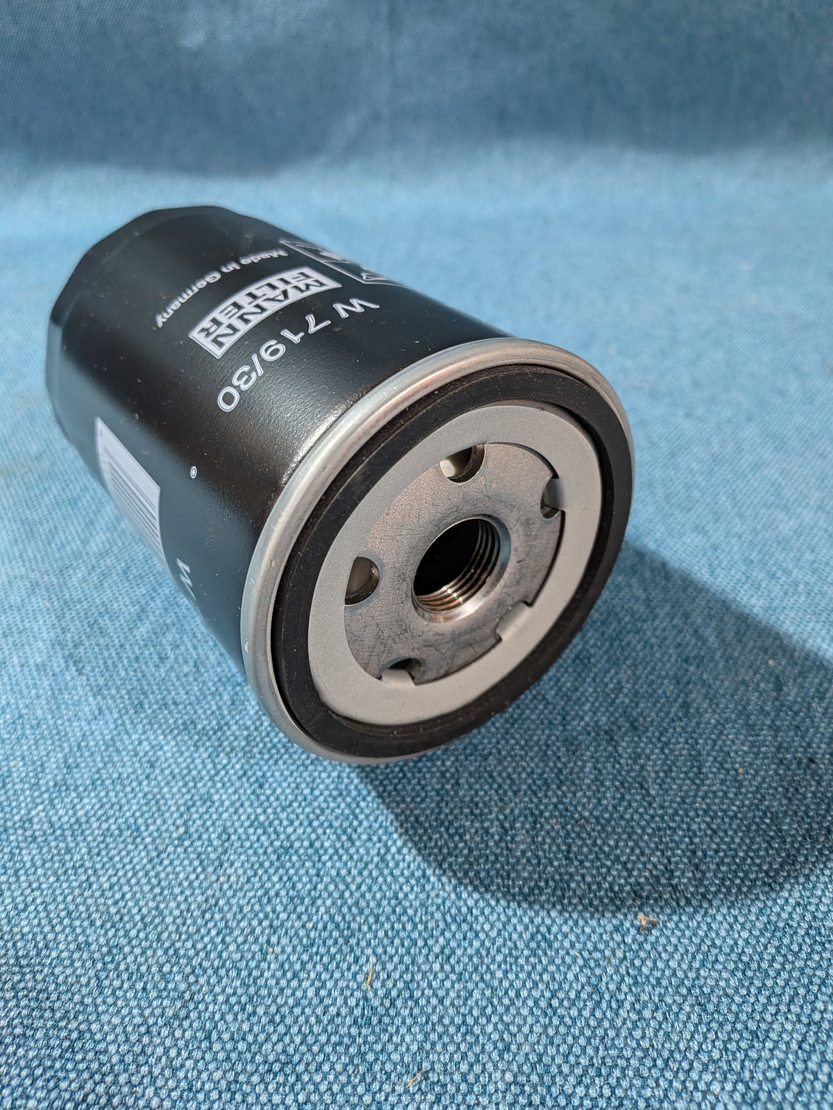 Ölfilter Mann 719/30 Golf/3/4/5/Plus/T4/T5 Bus/New Beetle/Passat/B4/3B/BG/Vento/Bora/Caddy/2 9KV/3/Corrado/Polo/6N/9N/Audi 80/B3/B4/100/200/C4/A3 8P/A4/B5/B6/B7/A6/C4/C5/A8 4D2/Cabriolet/Coupe/TT/Quattro 1JM115561BZ NOS/Neu B9