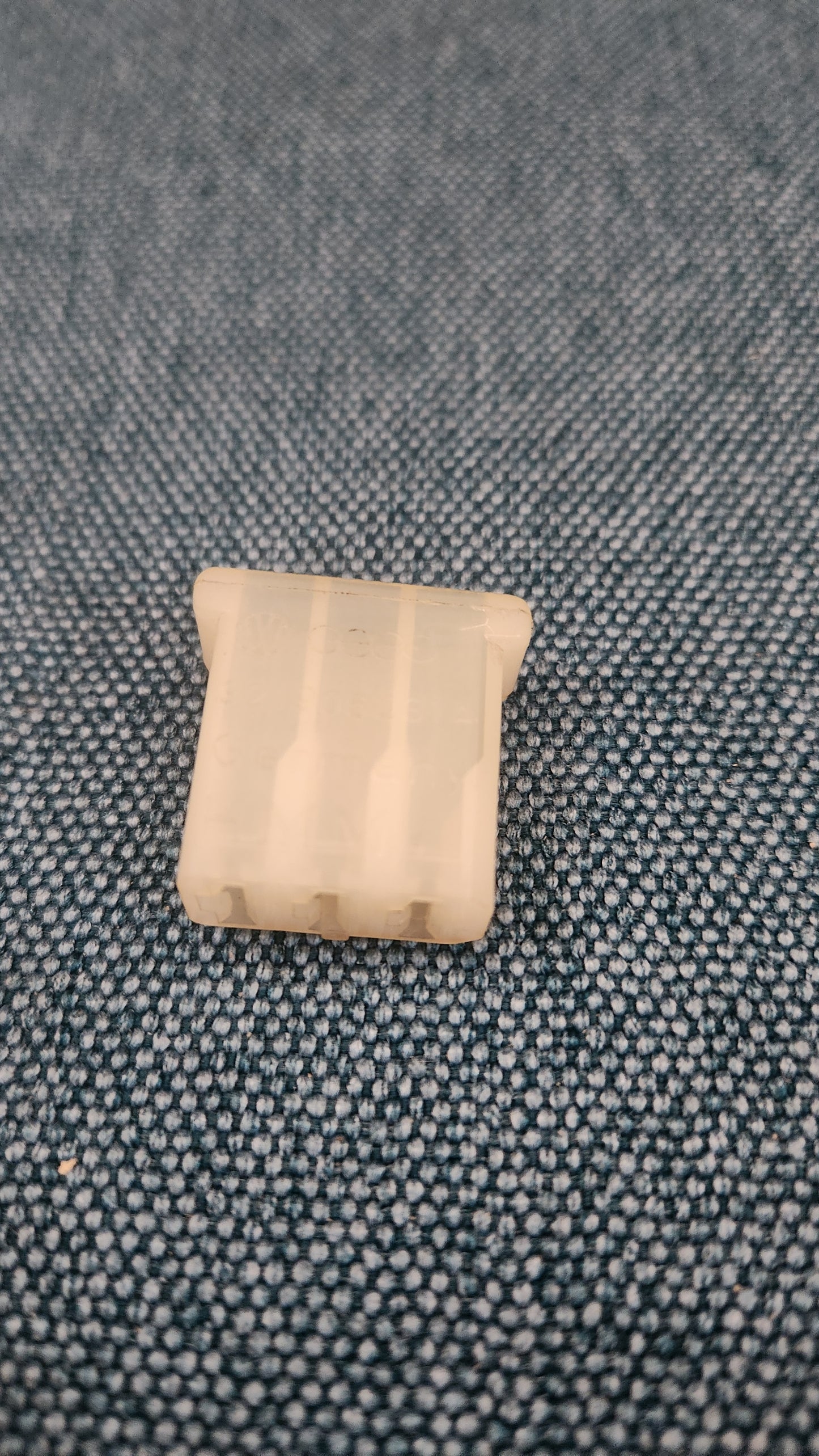 Flachkontaktgehäuse Passat 32B B2/Santana/T3 Bus 321906231A Nos M9