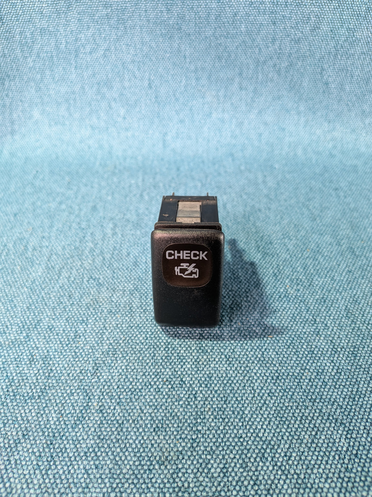 Check Engine Schalter Motorkontrolle Golf/Jetta/2 165906257 NOS M9