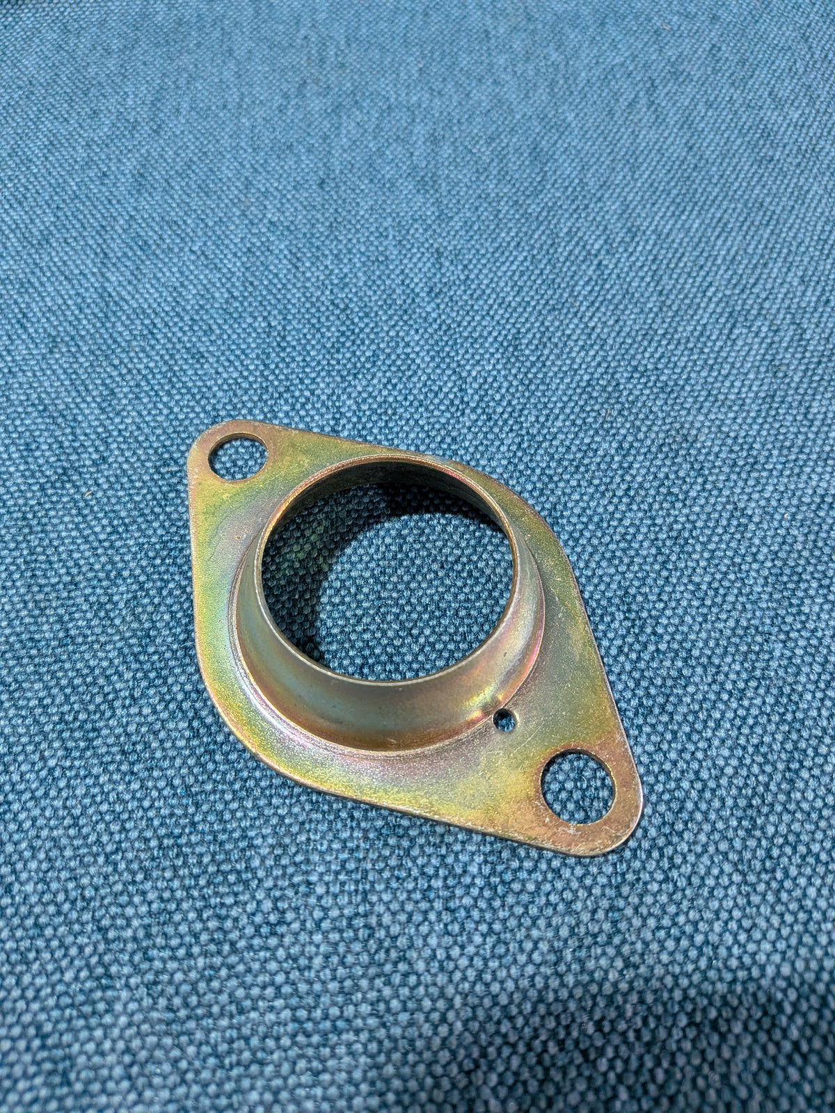 Flansch für Lagerung  Schaltstange T3 Bus 251711198D NOS B26