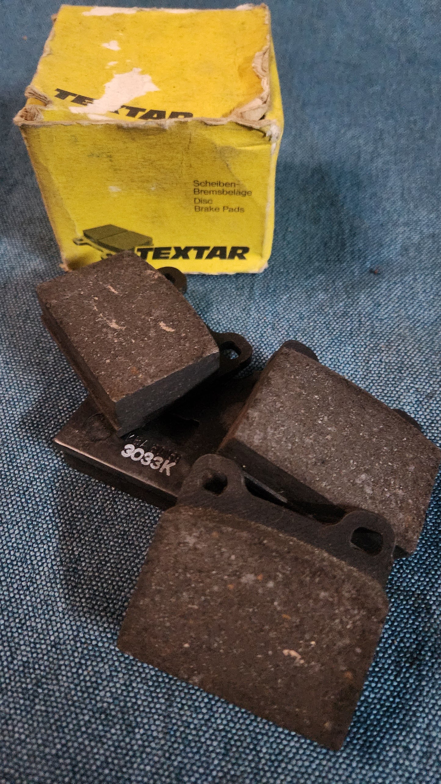 Brake pads Audi 80 B1/Audi 50/Polo 1/Derby/Golf 1/Jetta 1/Passat B1/Scirocco 1 Textar 60159 Nos D4