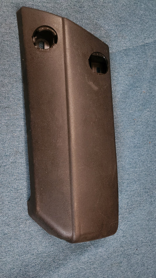 Protective Corner Left Audi 100 C2 431807379A NOS N2