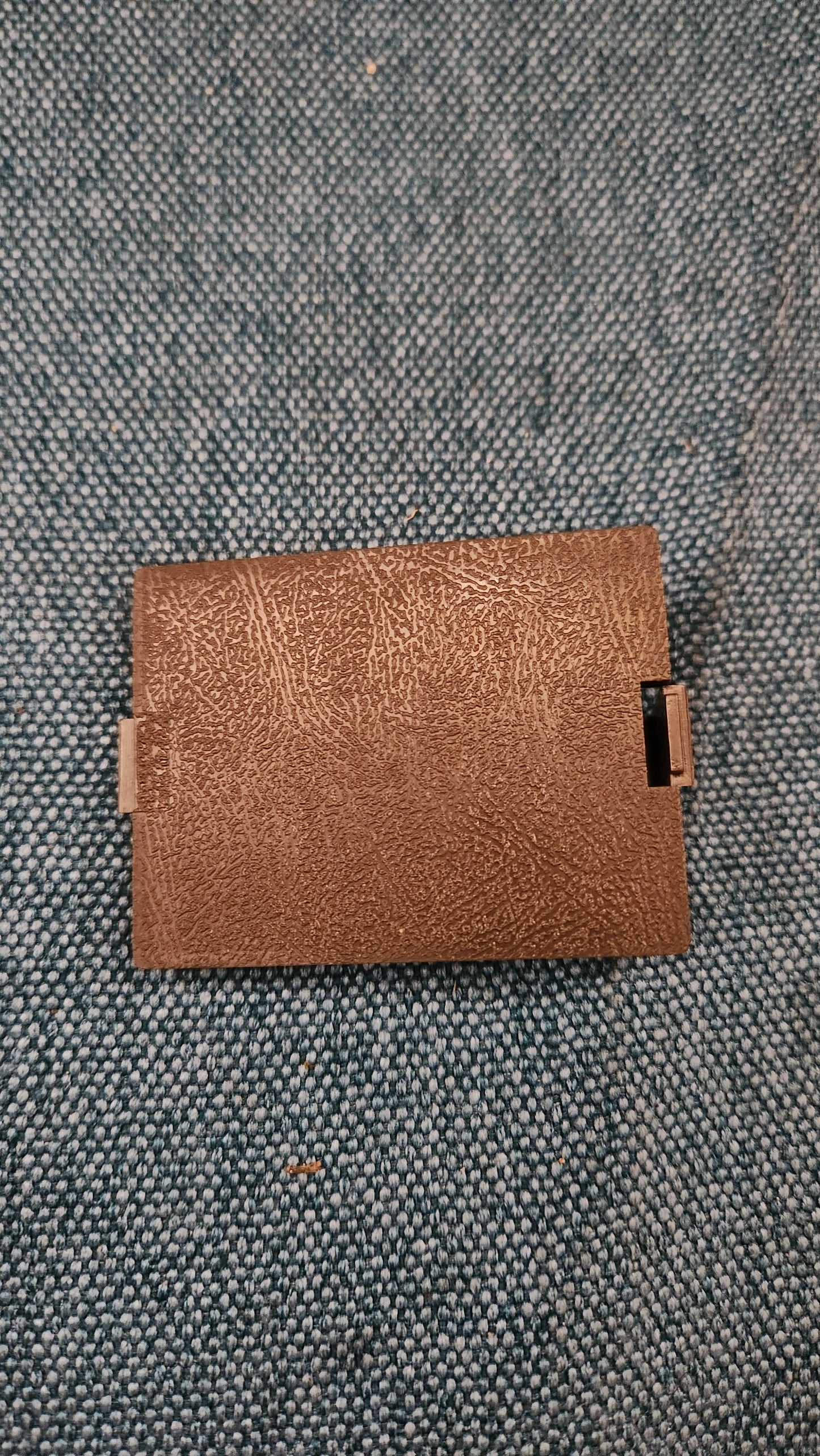 Cover center console brown Audi 100 C2 Type 43 431863273 Nos I3