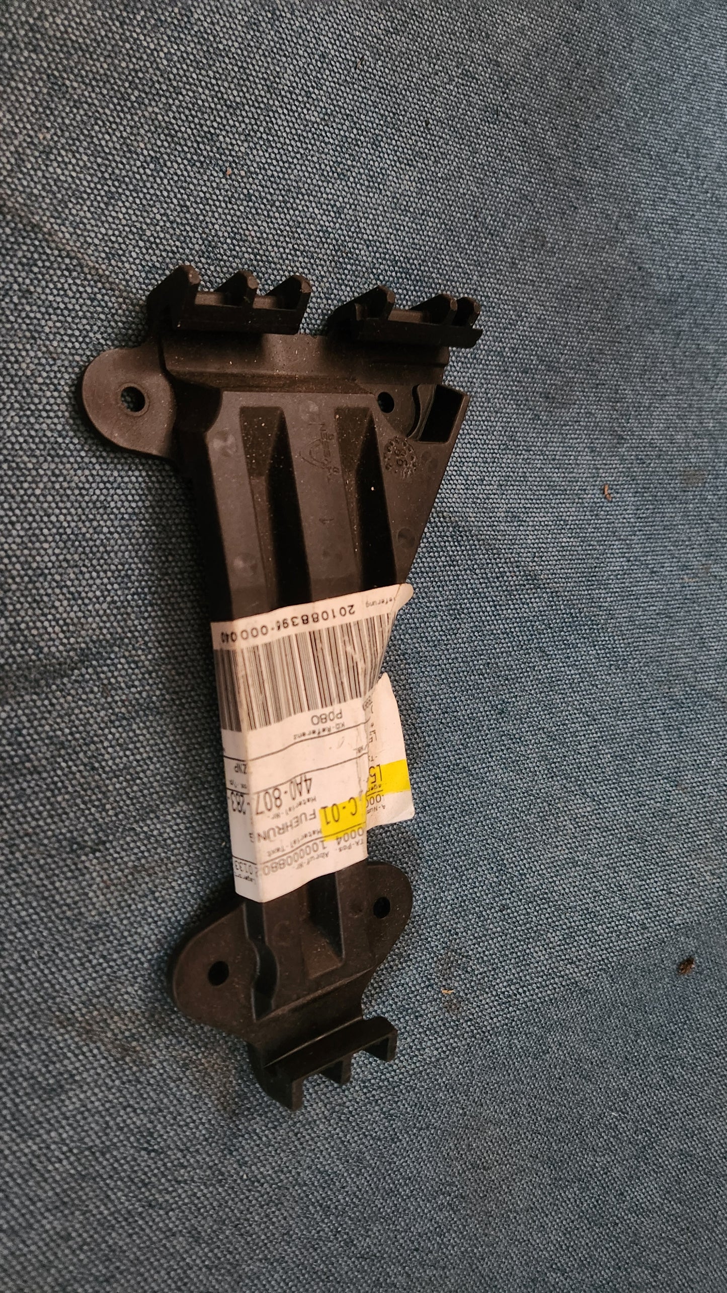 Audi 100 S4 C4 A6 Bumper Holder Right 4A0807284A Nos B3