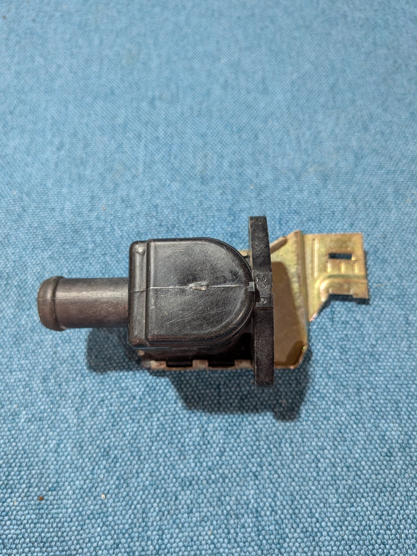 Heizungsventil Wärmetauscher Polo 86C/T3 Bus 867819809B Gebraucht A6