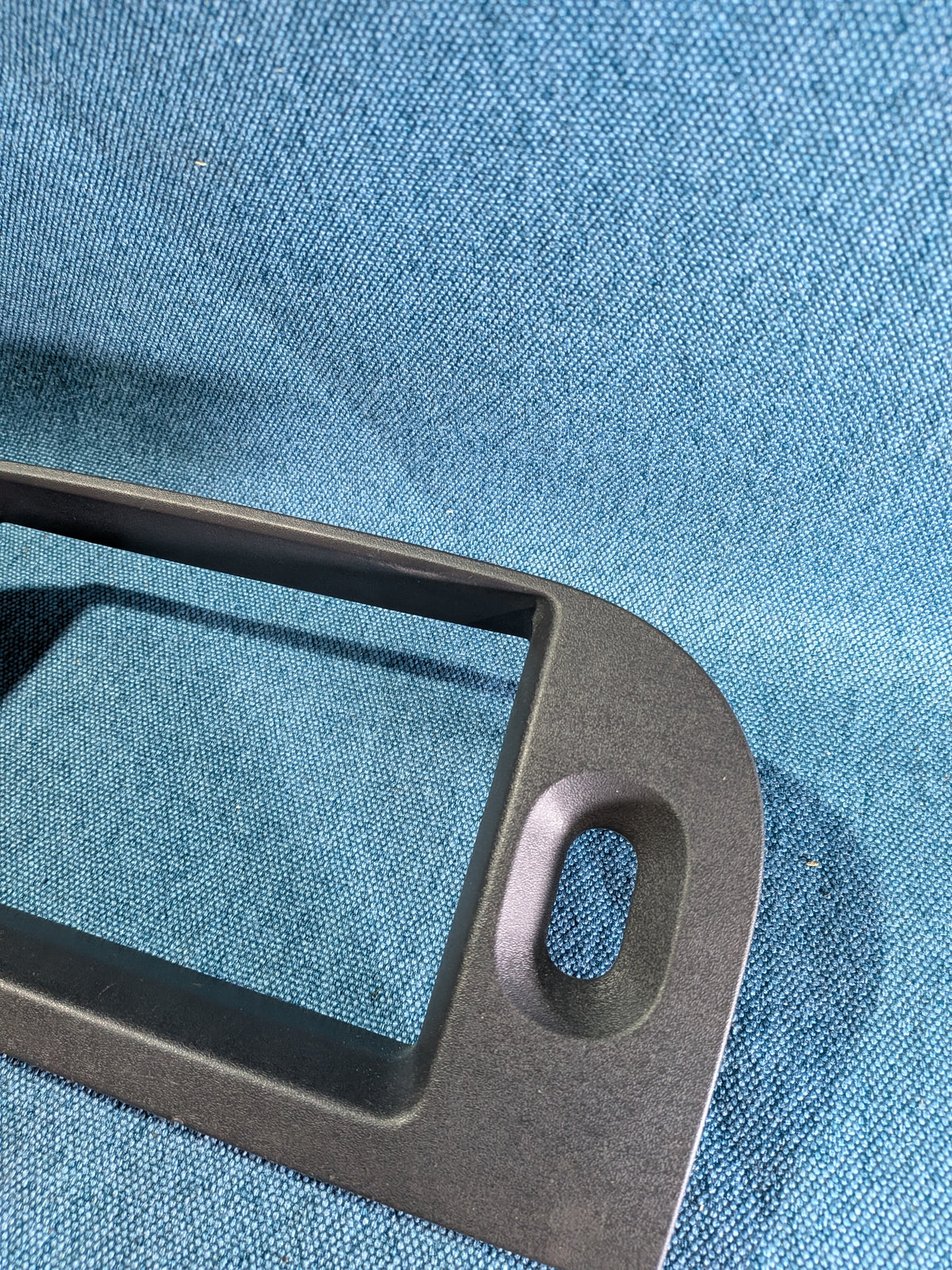 Renault Kangoo Screen Cover 1301938X Used C7