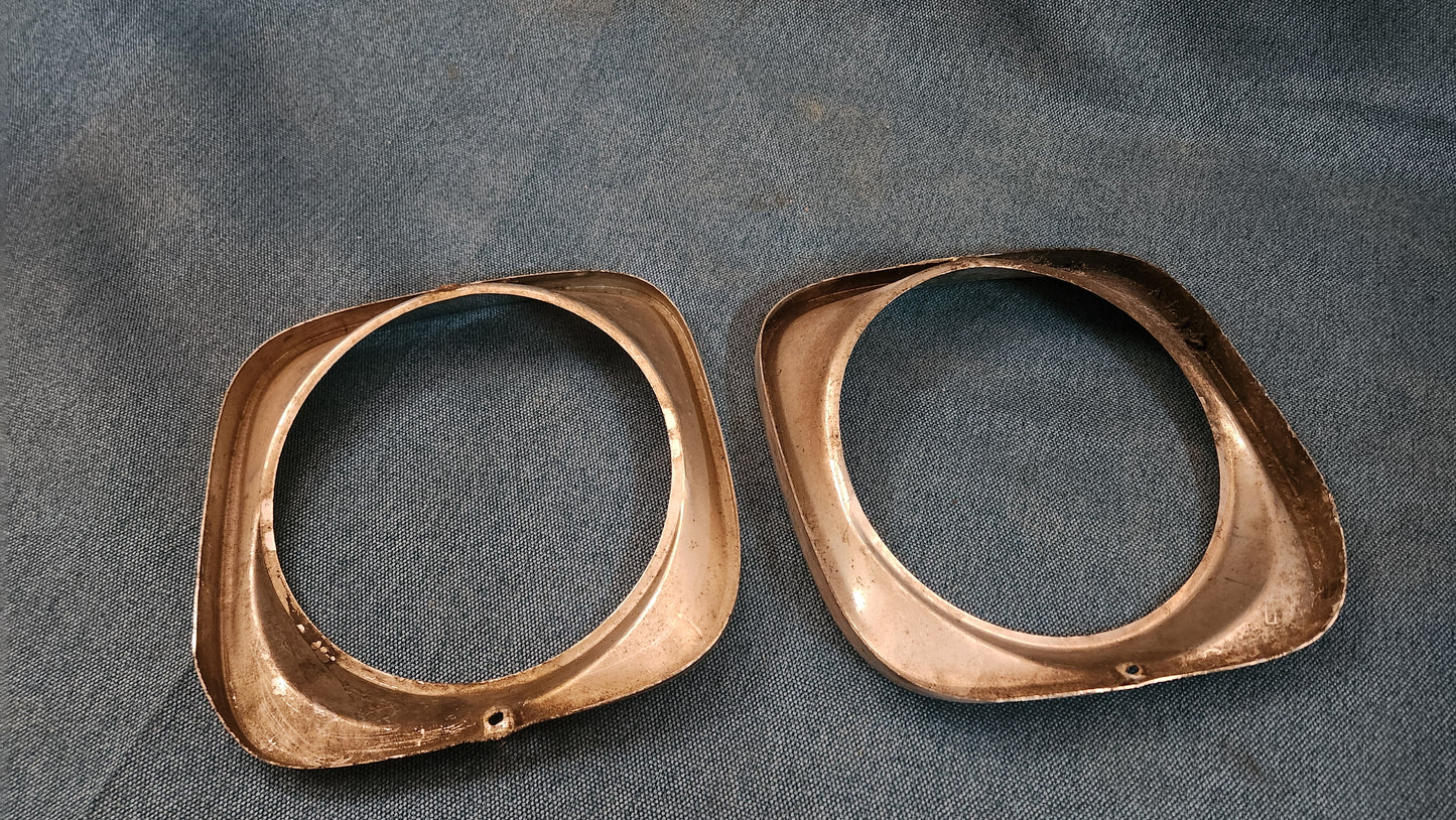 Opel Kadett B Scheinwerfer Blende 1218172 Gebraucht A3