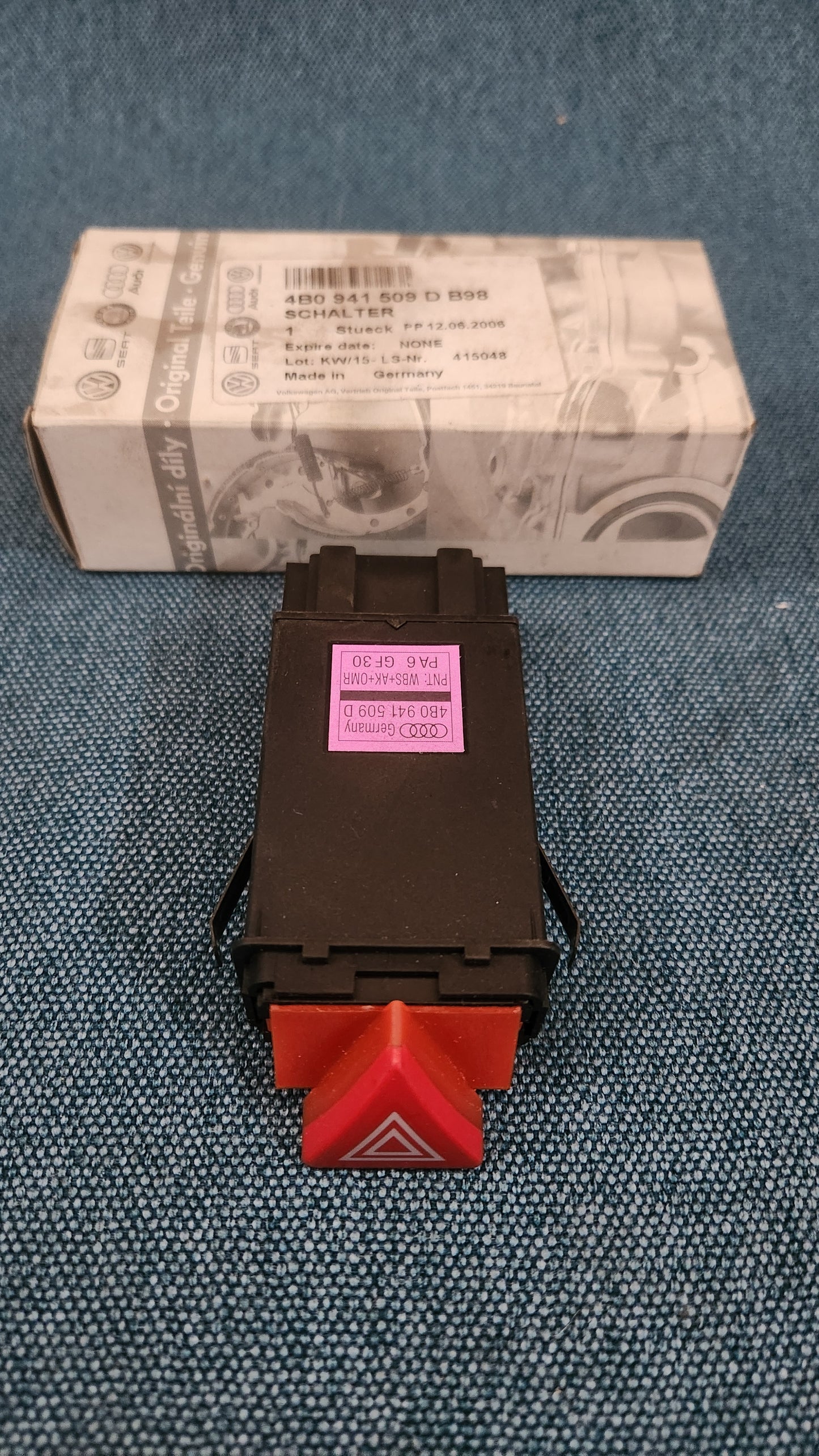 Hazard Warning Light Switch Audi A6 C5 4B0941509D Nos M7