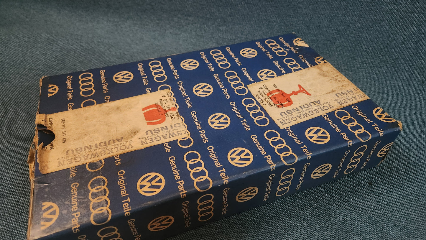 Passat B1 32 Scheinwerfer Glas 321941116