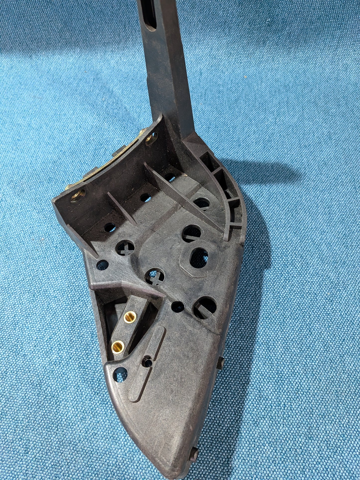 Stoßstangenhalter Rechts Audi A6/S6/4B C5 4B0941706B NOS A15