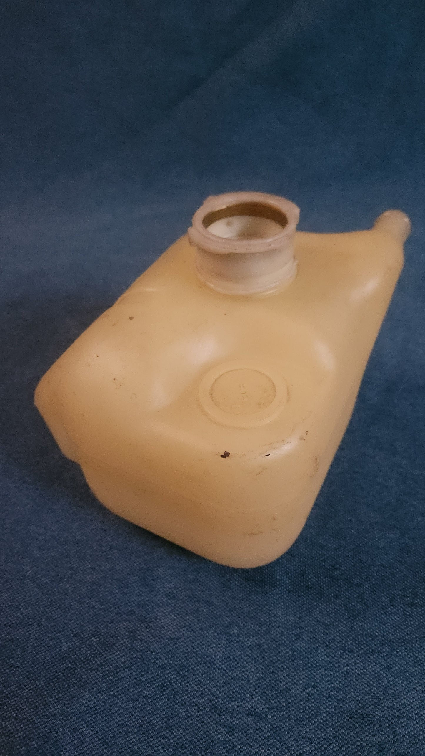Ausgleichsbehälter für Kühlwasser T3 Bus Diesel 068121405B Nos F4